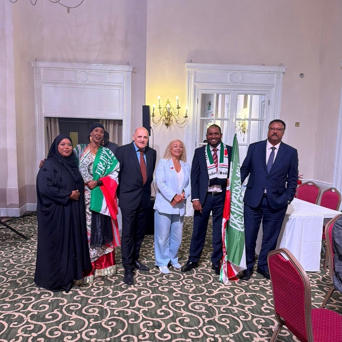 Happy Somaliland Independence Day! 🎉

Proud to mark the 35th anniversary and celebrate with friends here in Liverpool from our long-established Somalilander community.