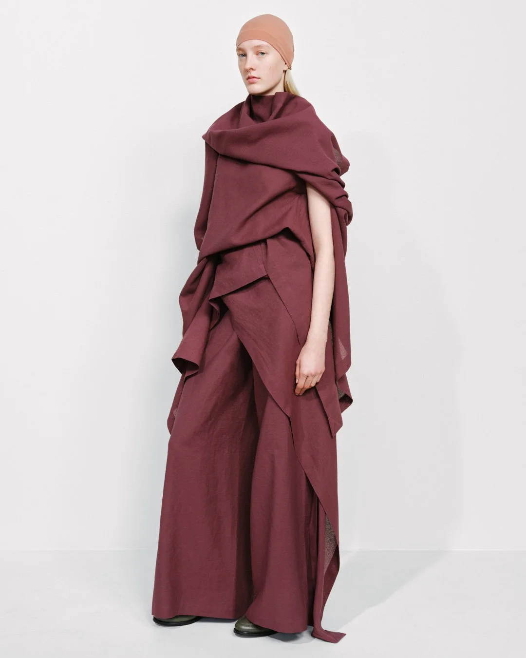 1_ISSEYMIYAKE_SS26_LOOK_39_01447.jpg
