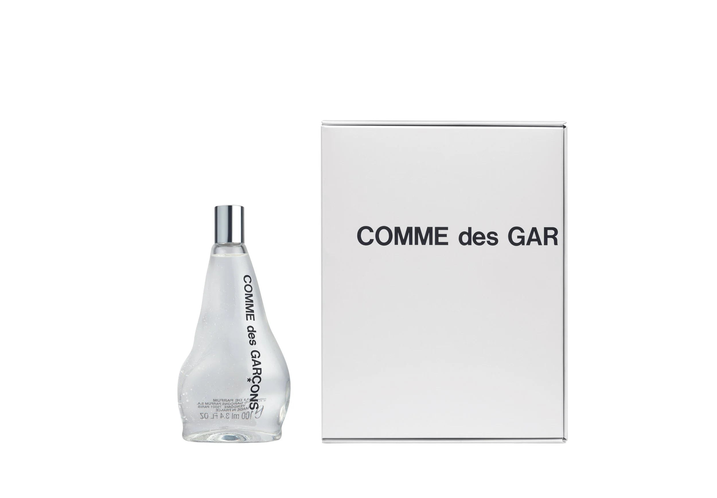 CDG-Comme_des_Garçons_20260409180435_12255579.jpg