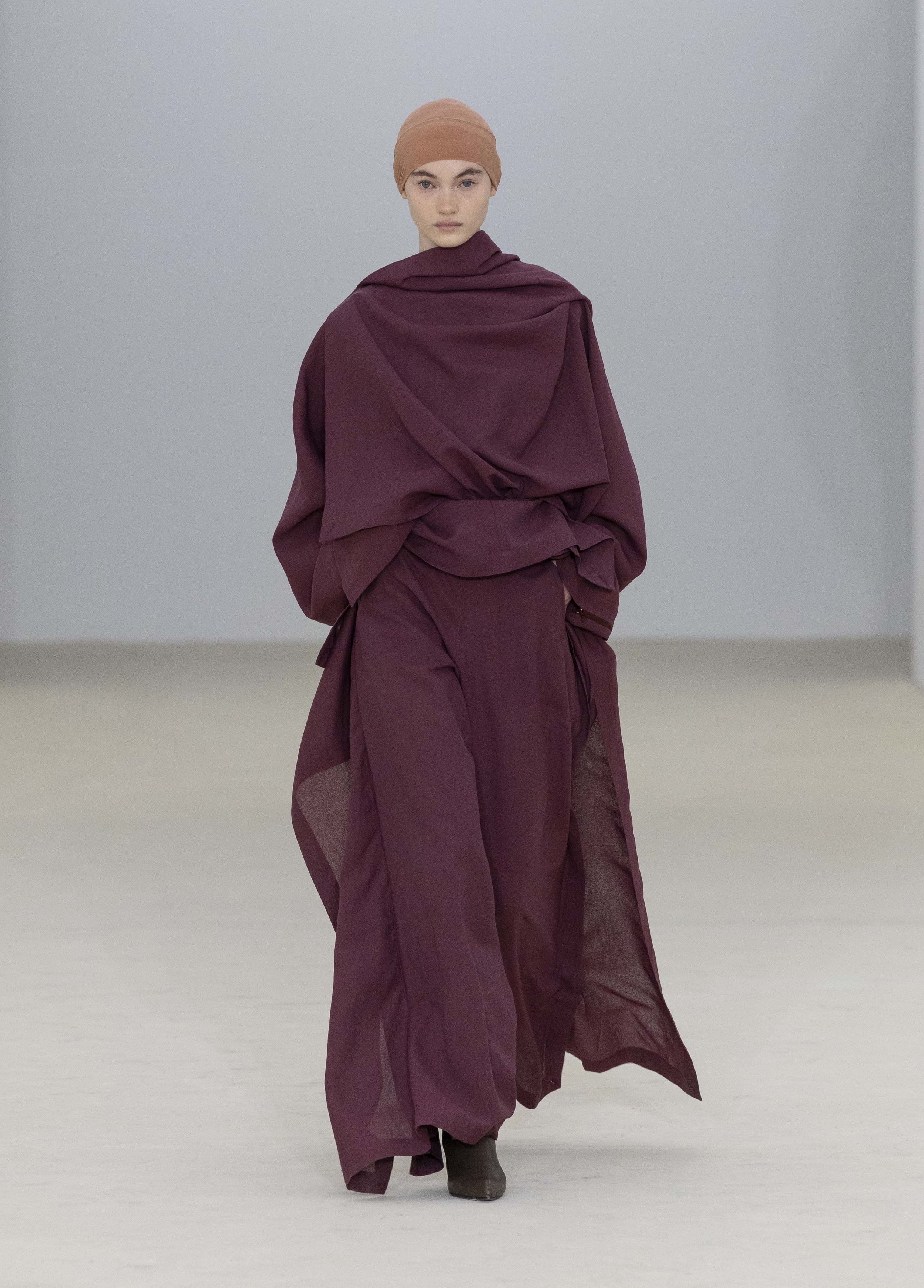 ISSEY MIYAKE_SS26_LOOK-28.JPG