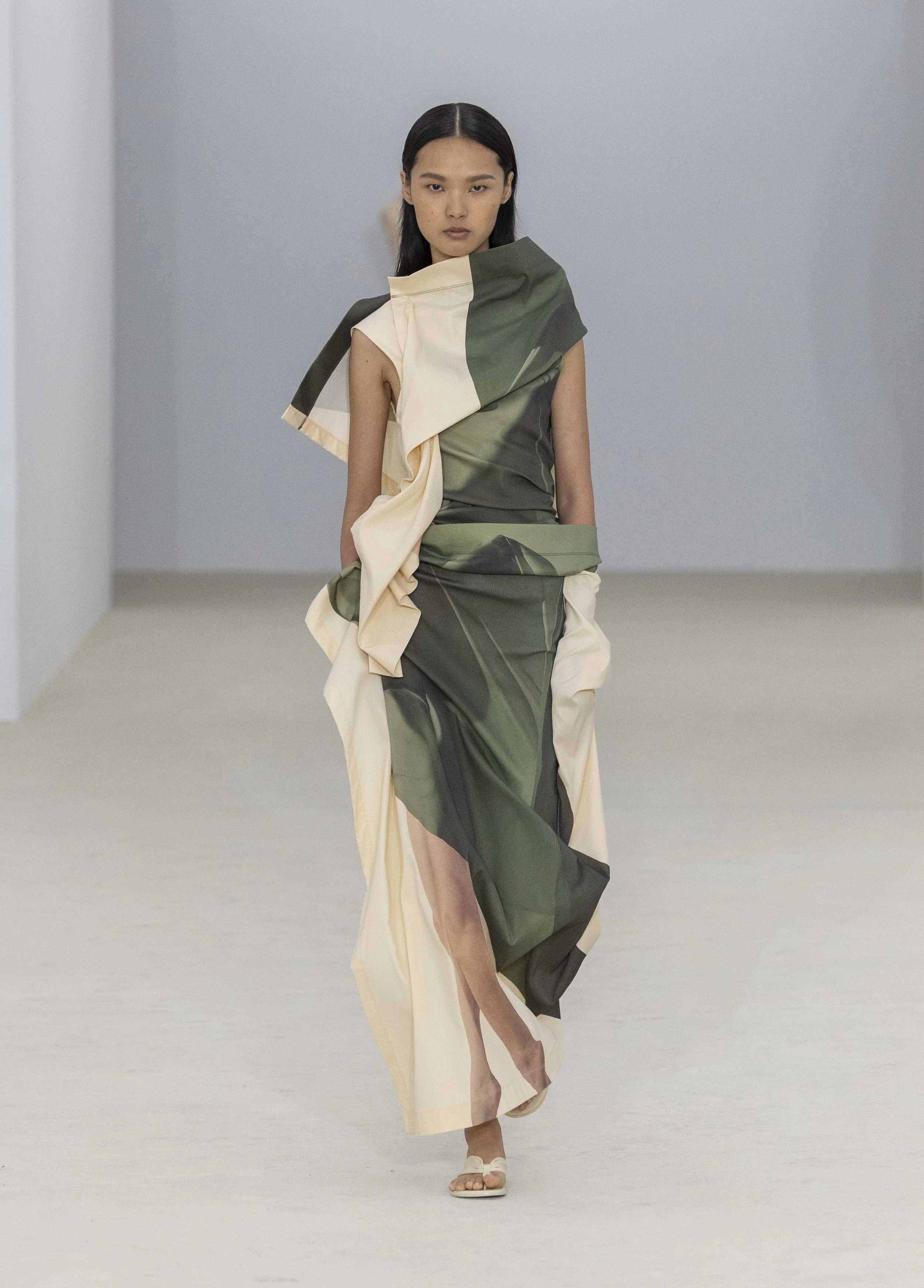 ISSEY MIYAKE_SS26_LOOK-30.JPG