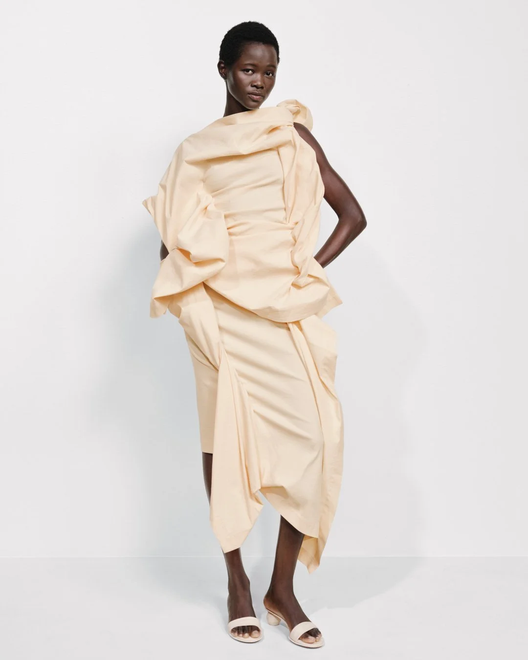 1_ISSEYMIYAKE_SS26_LOOK_46_01787.jpg