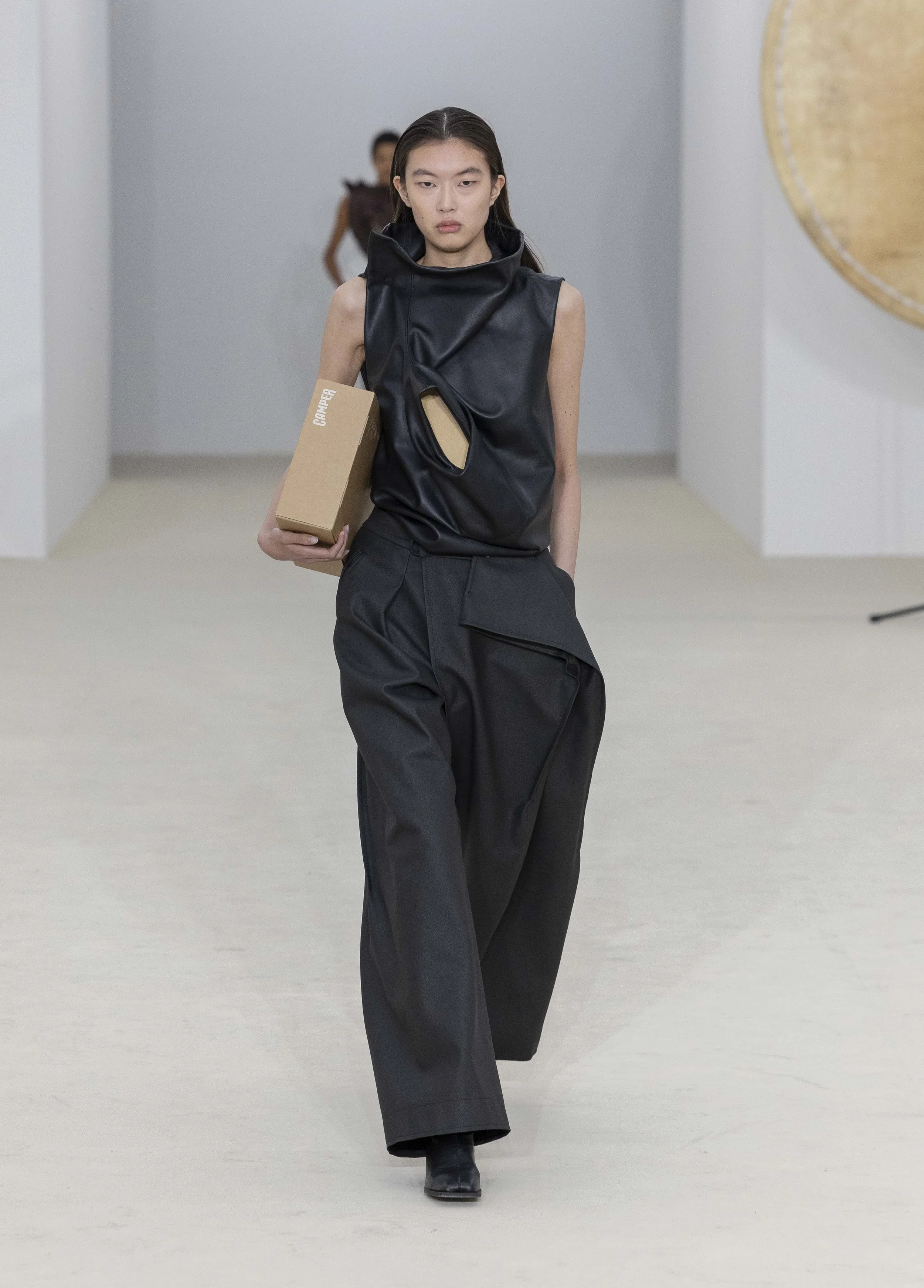 ISSEY MIYAKE_SS26_LOOK-14.JPG
