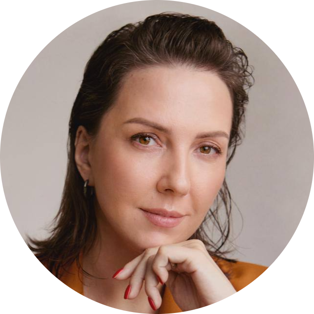 Елена Озерова