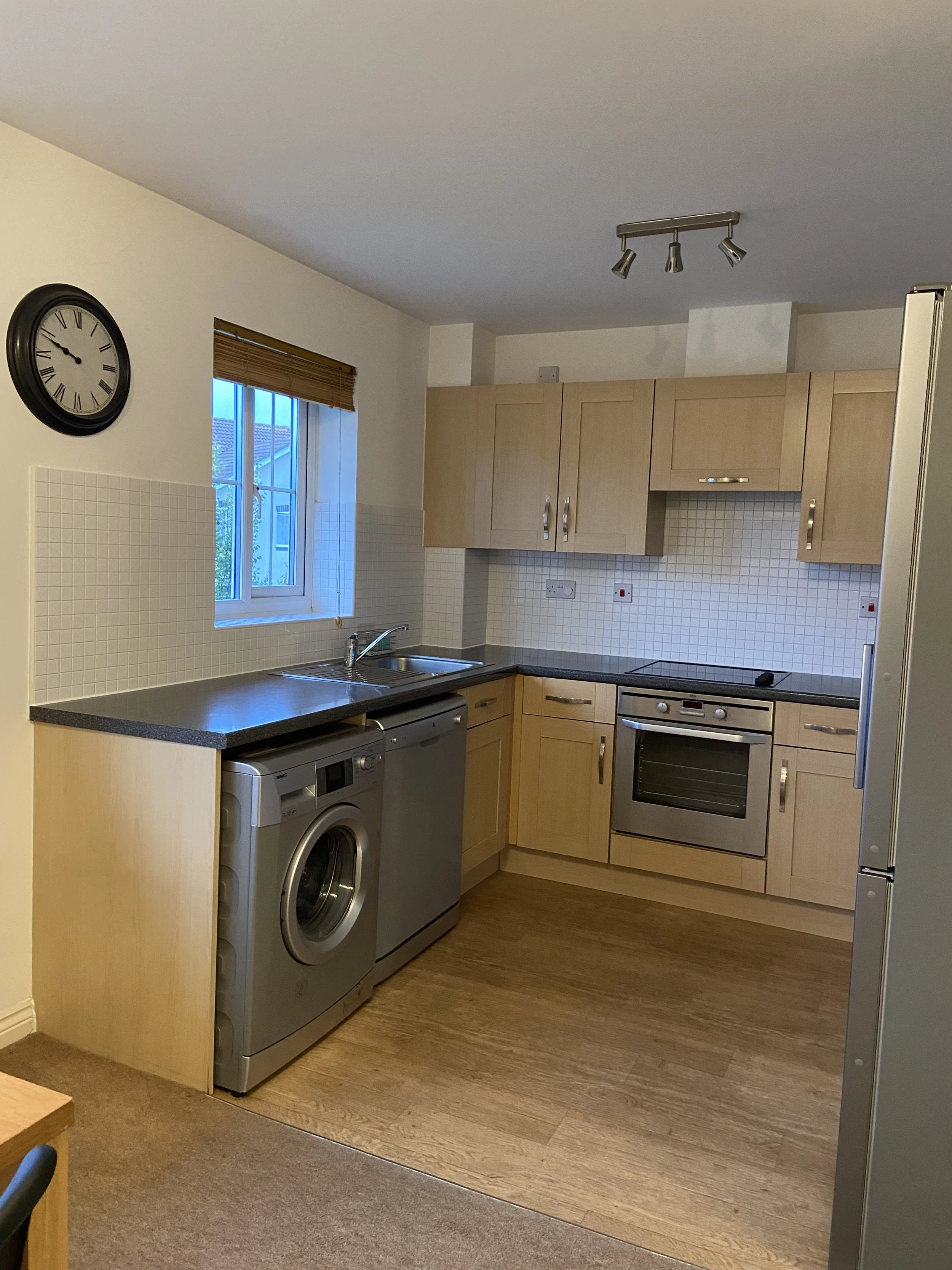 end of tenancy clean.JPG