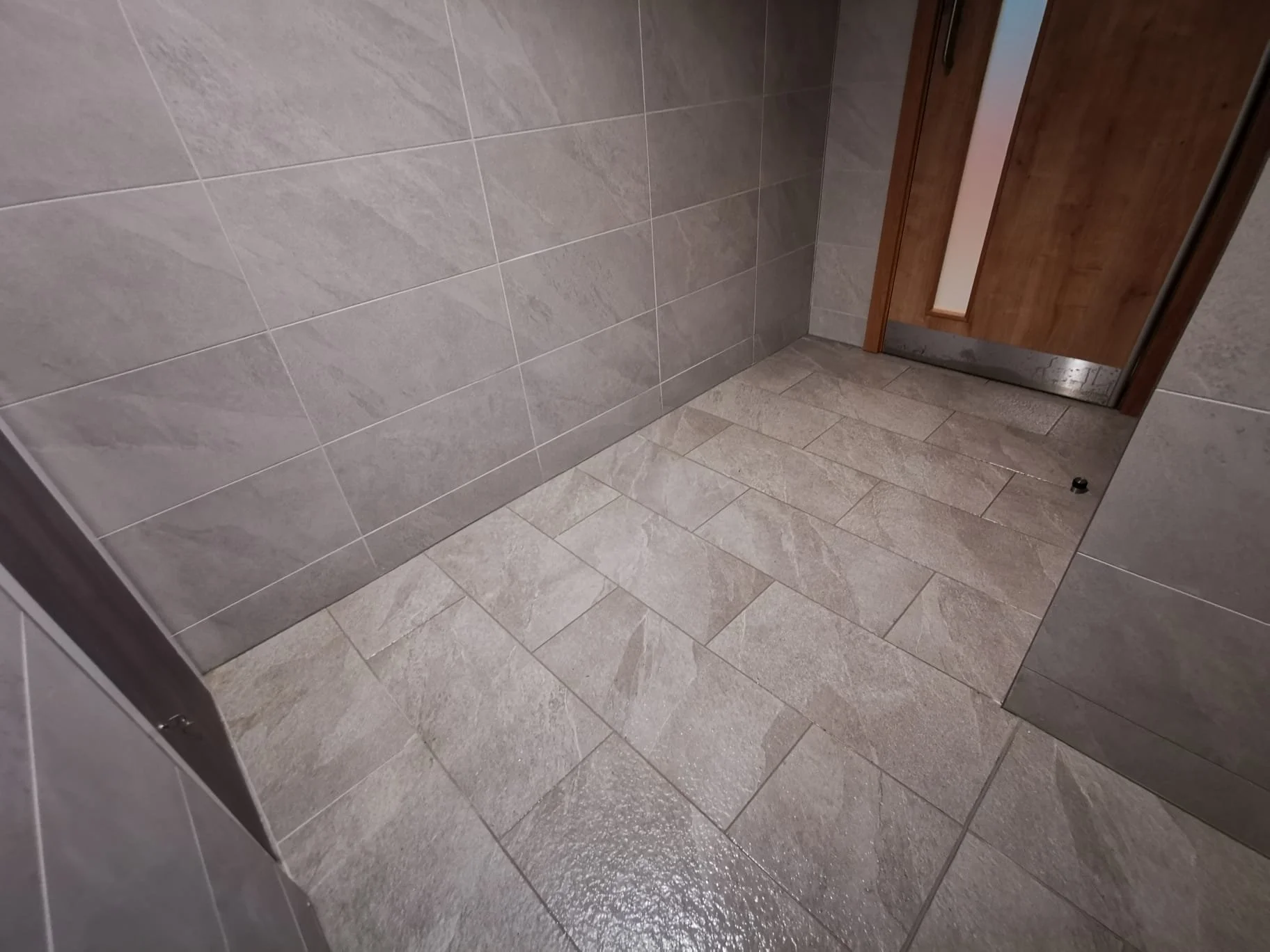 hard surfaces clean.JPG