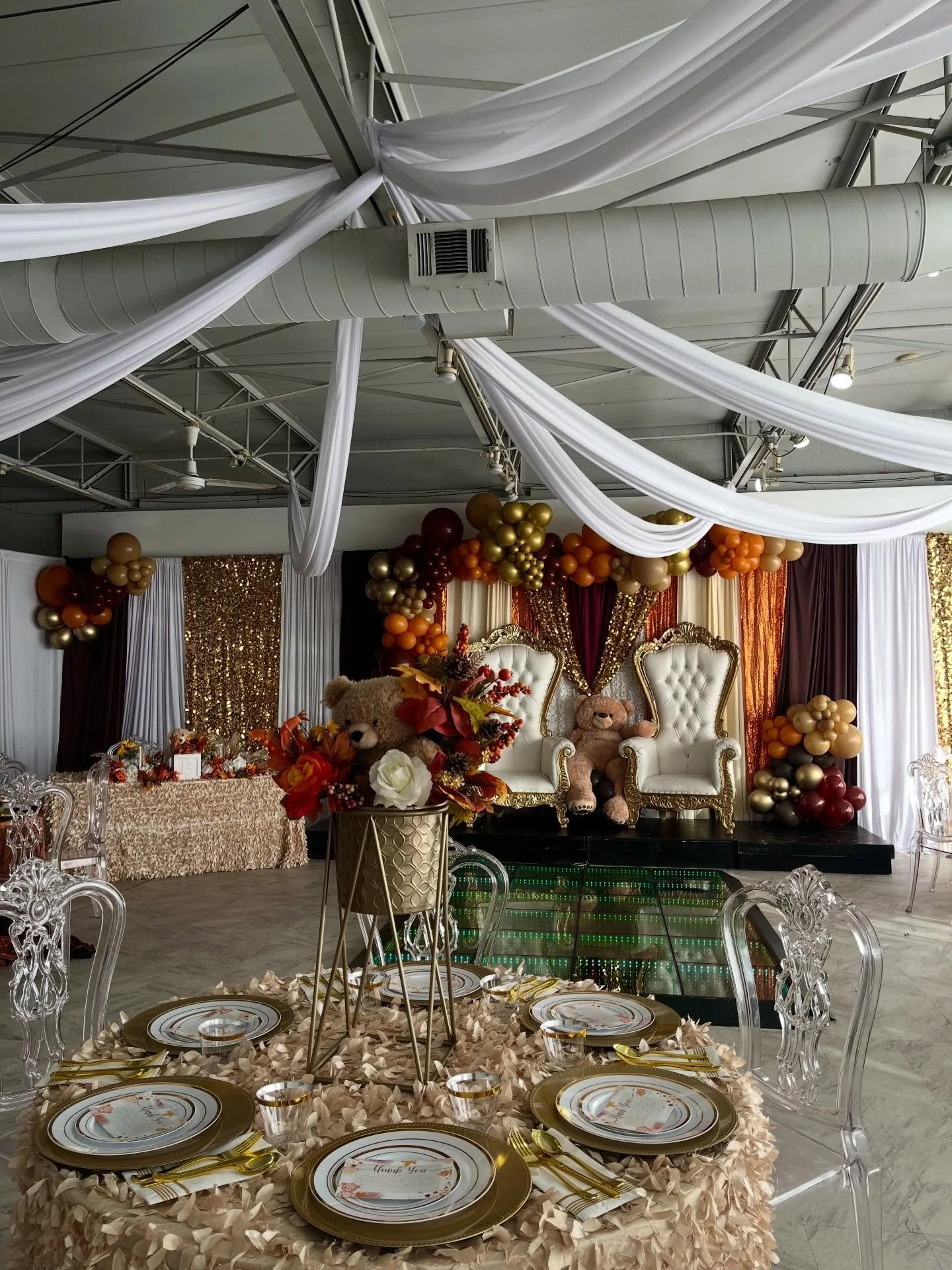 Welcoming Baby Covington 🧸🧡🍁 @epicentertainmentteam 

Swipe to see a walkthrough video of this setup ➡️🤩.

Thank you to our lovely clients for trusting us to bring their vision to life &amp; congratulations on your new bundle of joy! 🧸🧡

Ask us