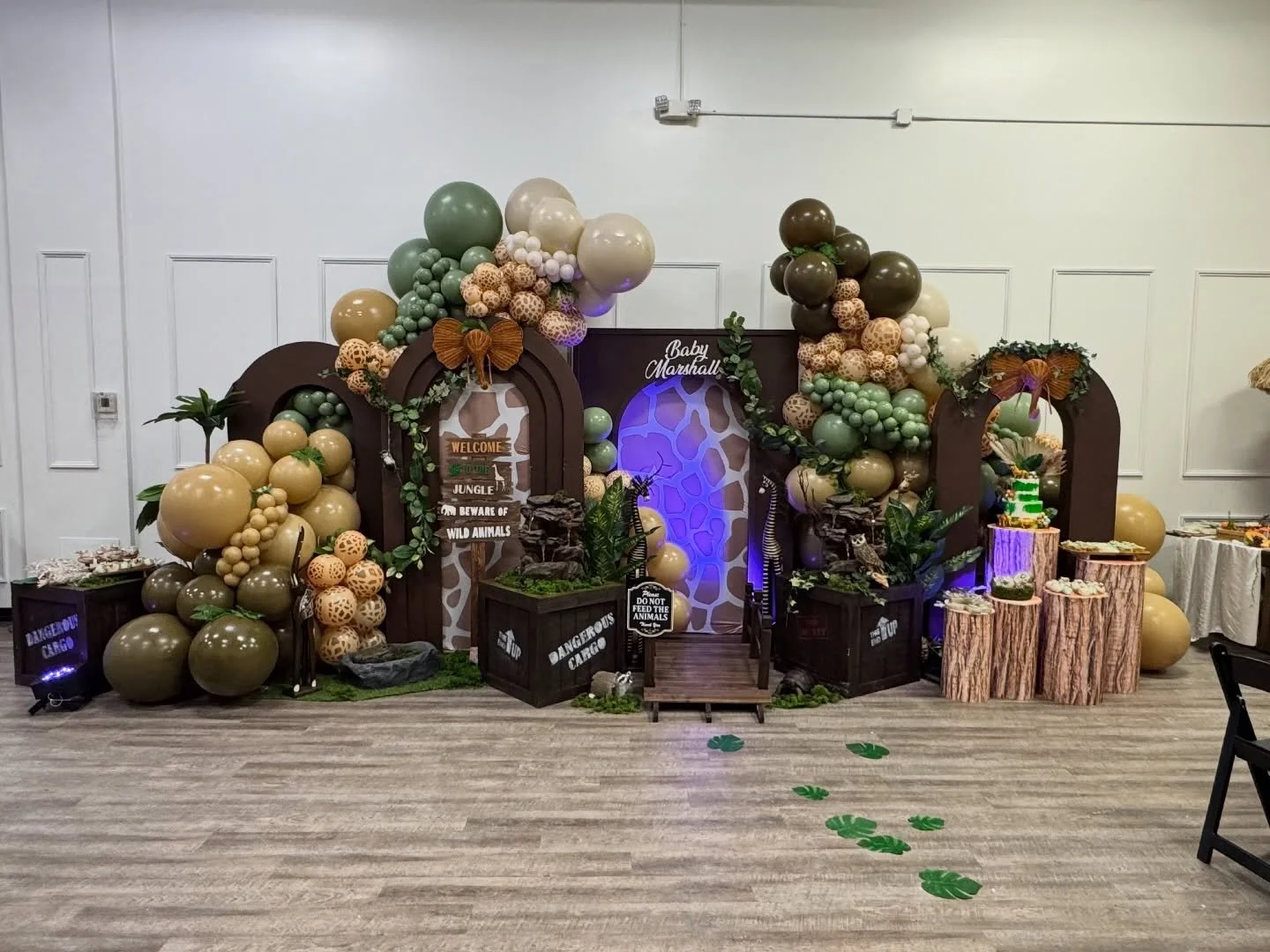 Every detail counts&mdash;starting with this jaw-dropping Safari themed focal point 🦁🍃🐆

Celebrating Baby Marshall with @coraleeluxeevents x @epicentertainmentteam ✨

Your dream event deserves a dream team&mdash;let&rsquo;s make it happen. Link in