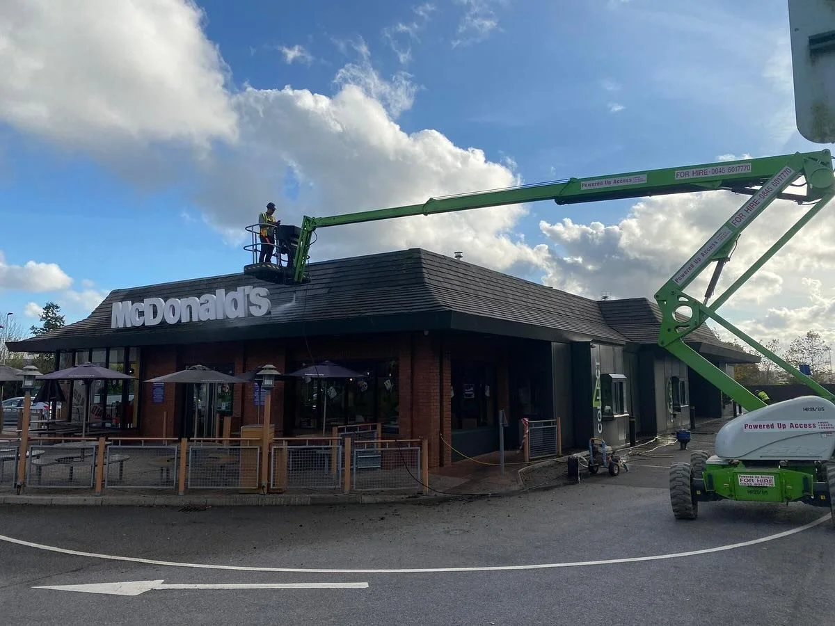 Day 2 of 3 working for @mcdonalds @mcdonaldsuk full external roof clean, gutter &amp; drainage clearance. #clean #supreme #rooftop #pressurewashing #business