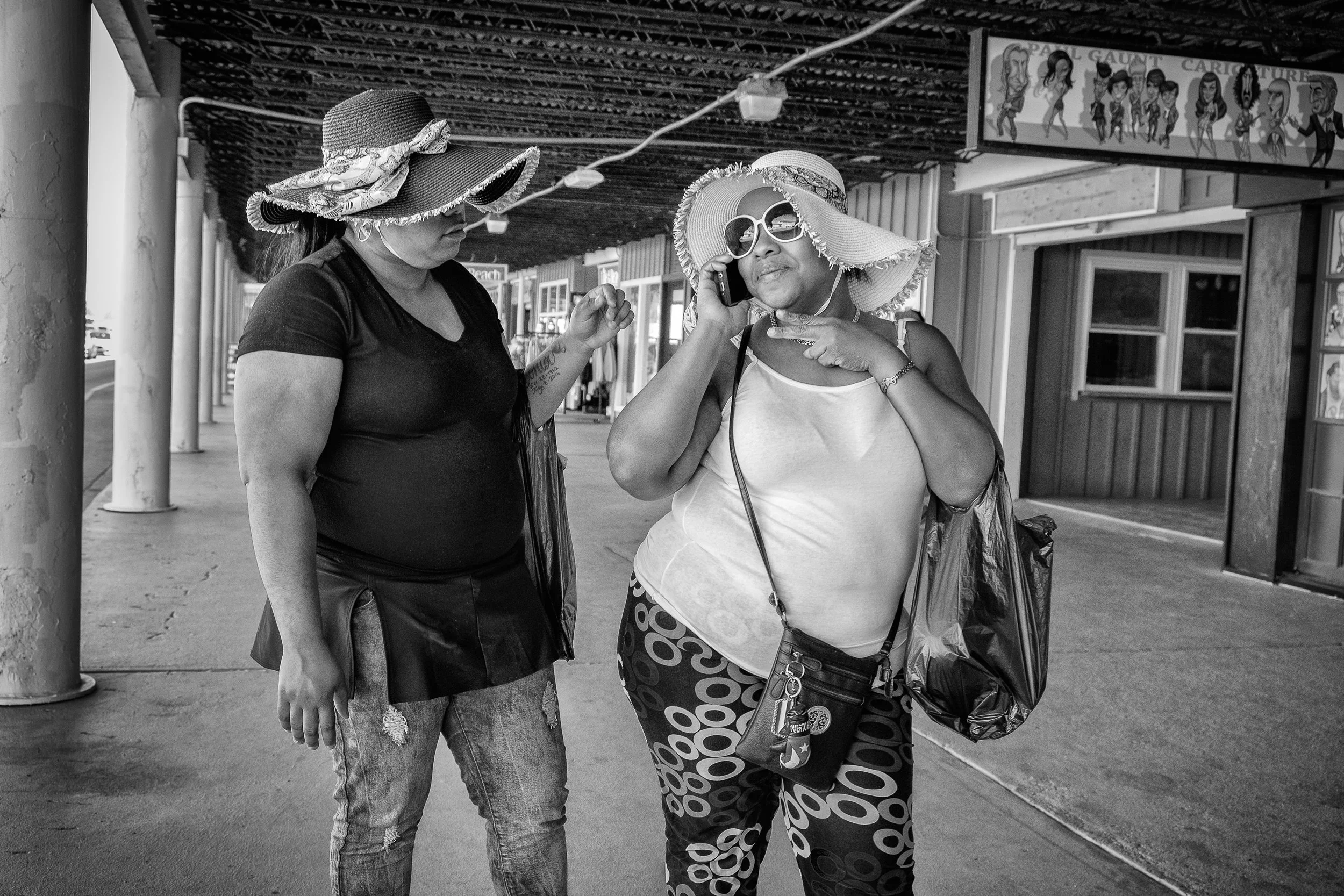 george-disario-261006-website-street-bw-31.jpg