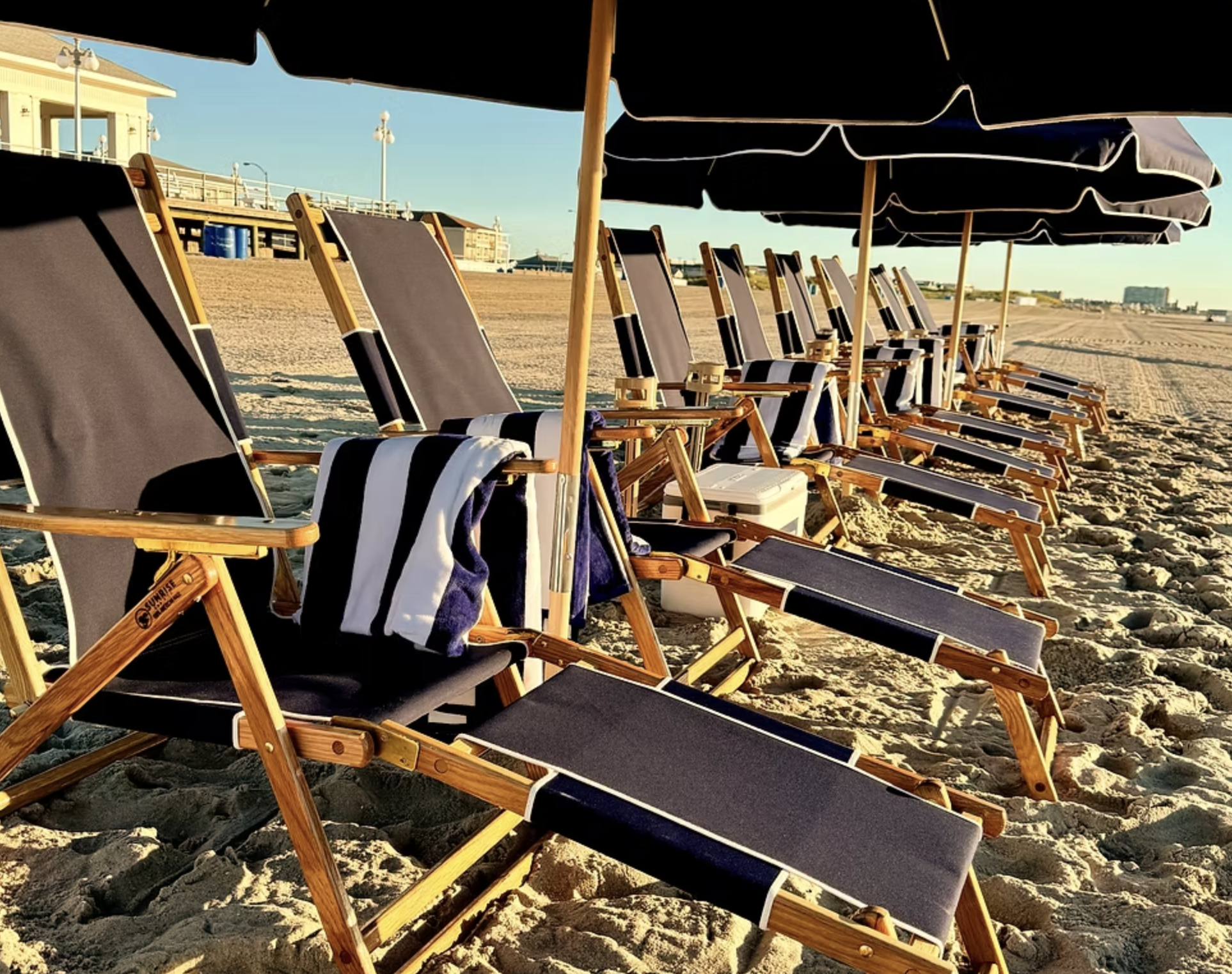 Coastal Setup FOR A CAREFREE BEACH DAY