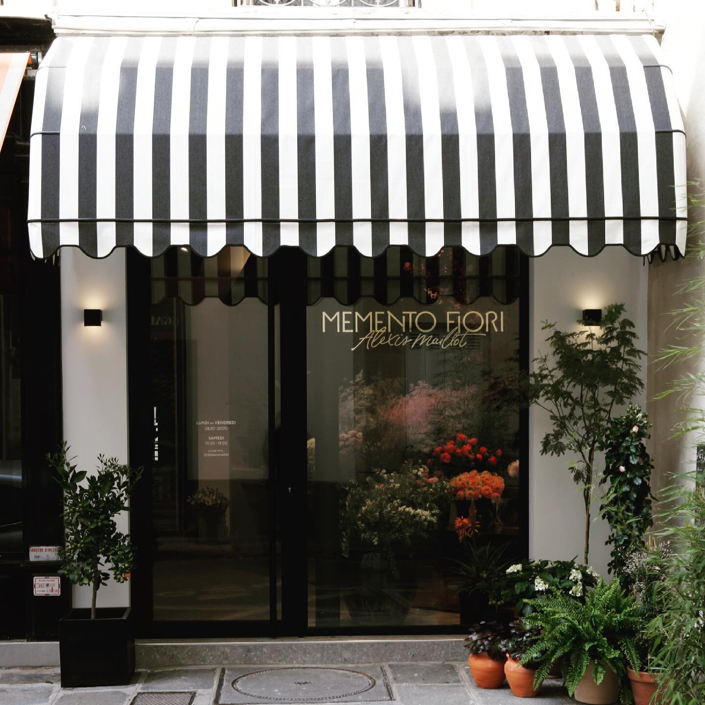 It&rsquo;s done and and we&rsquo;re proud... full concept from head to toe thanks for the trust @alexismaillot, let&rsquo;s make people scream MEMENTO FIORI , 36 rue de Penthi&egrave;vre, 75008 Paris

.
.
.
.
.
Photo credit : @alexandrameurant
.
.
.
