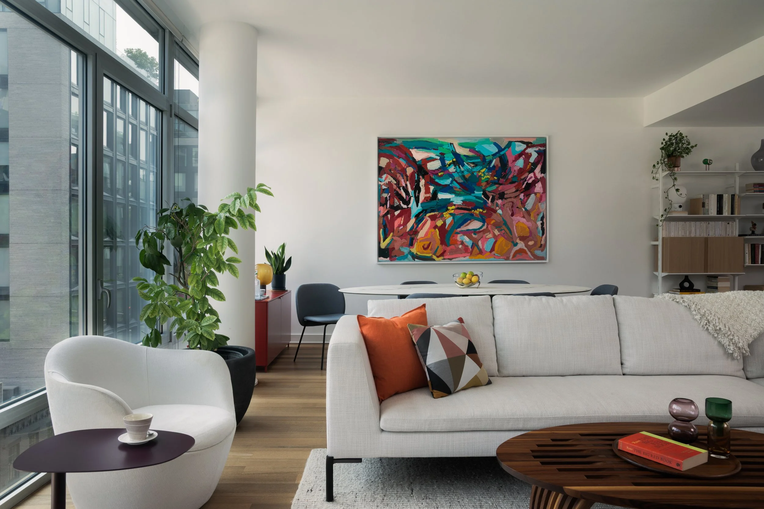 Studio1820_01_520W19_LivingRmWide_zuluechostudio.jpg