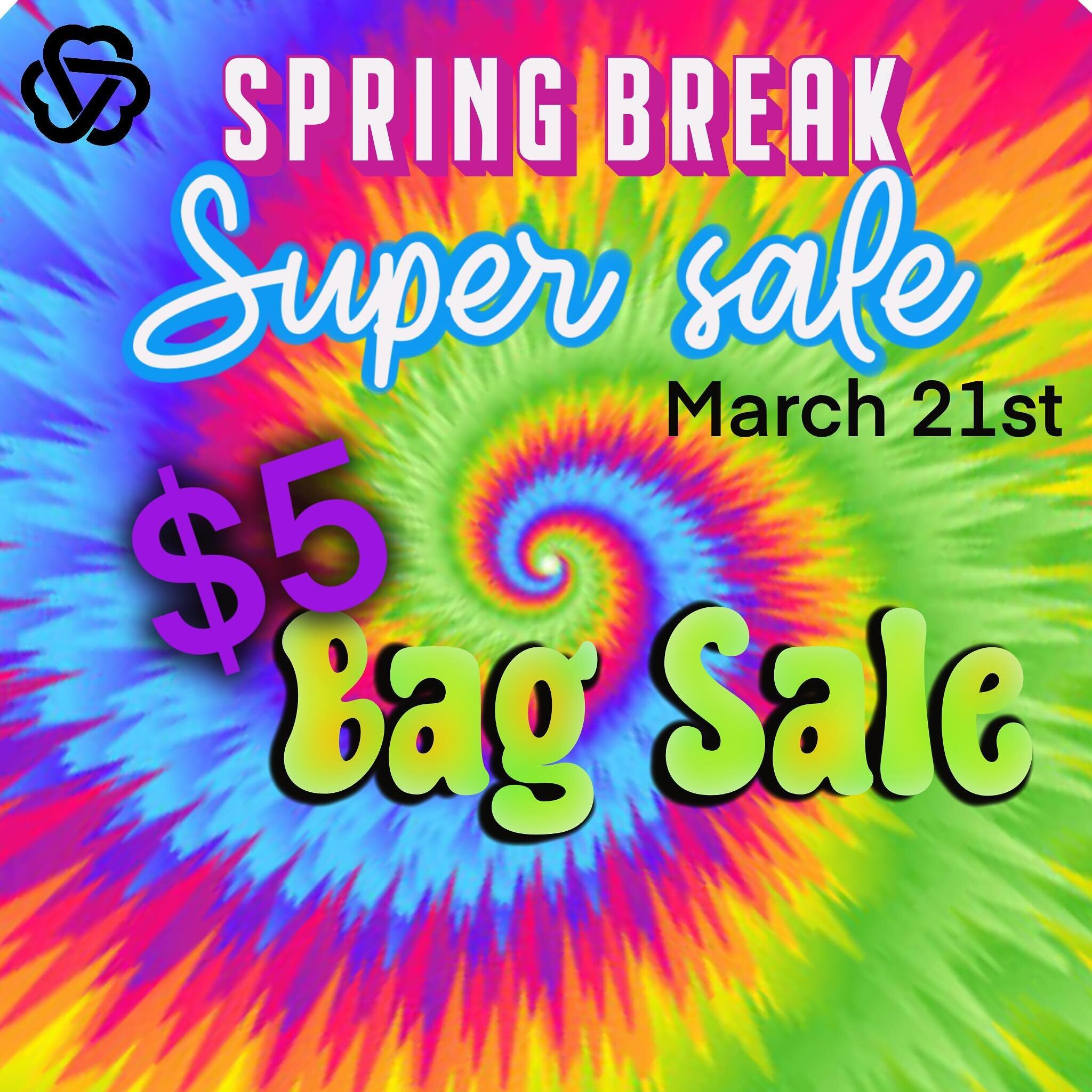 We got another $5 bag sale going on! Come by Muskogee or Tahlequah and stuff a bag full of clothes for five bucks!! 
.
Stores open 9-4p