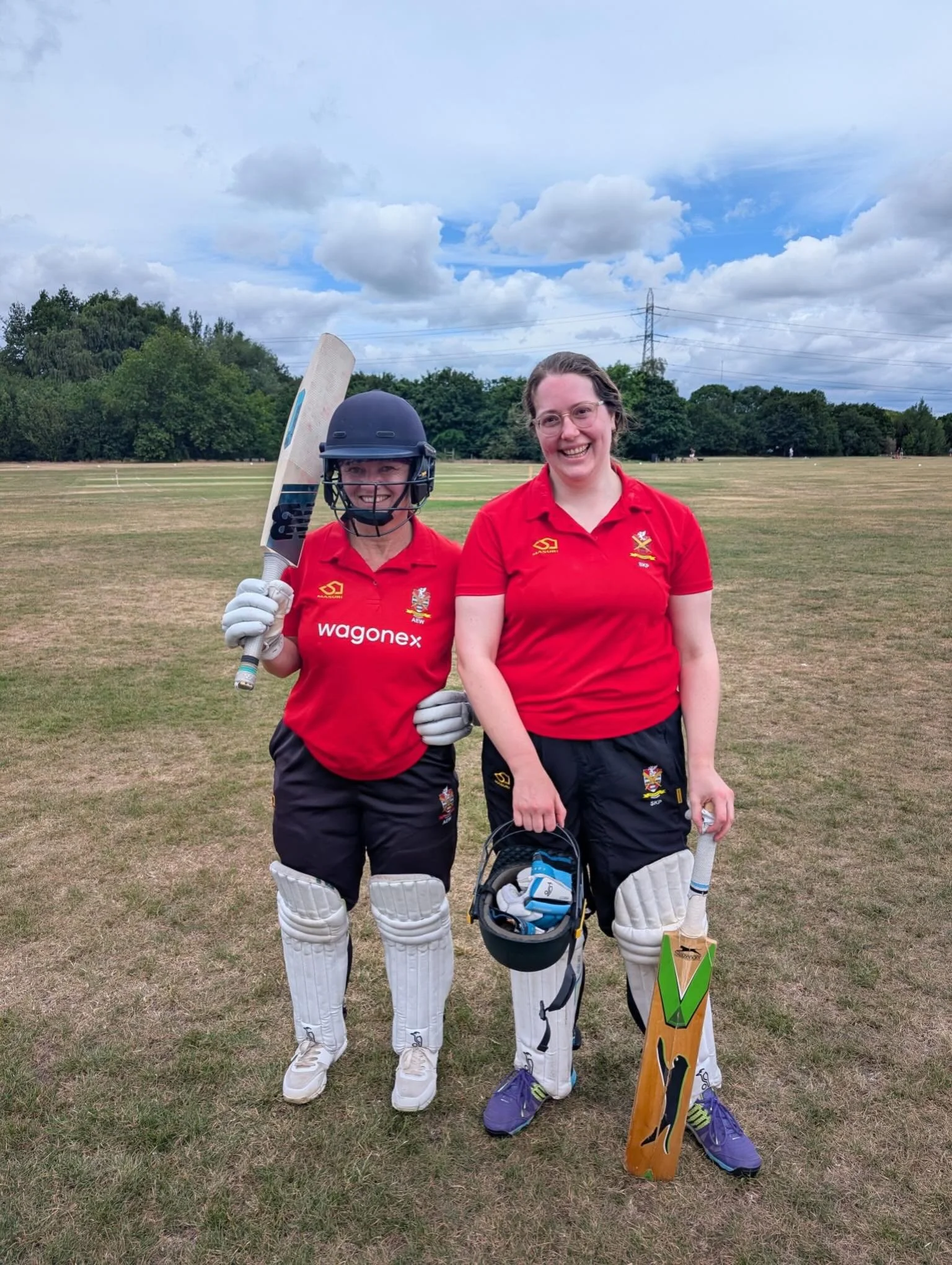 Congrats to our super keeper Andrea on her first 50 for the 2s!❤️🖤

#attheheartofhackneycricket #thisgirlcan #womenscricket #stokenewington