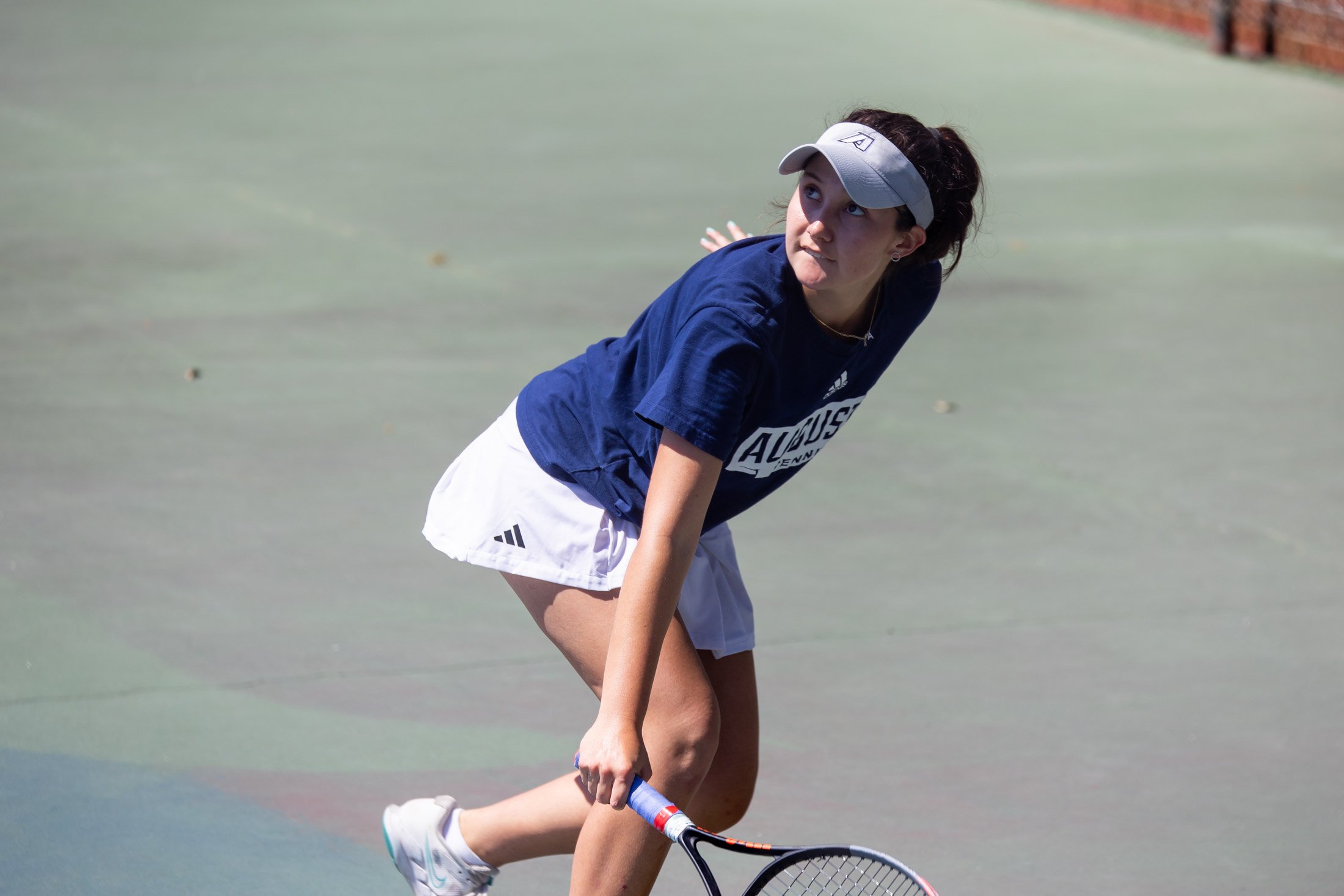 AndreaGonzalezPortrait_PetersburgTennis.jpg