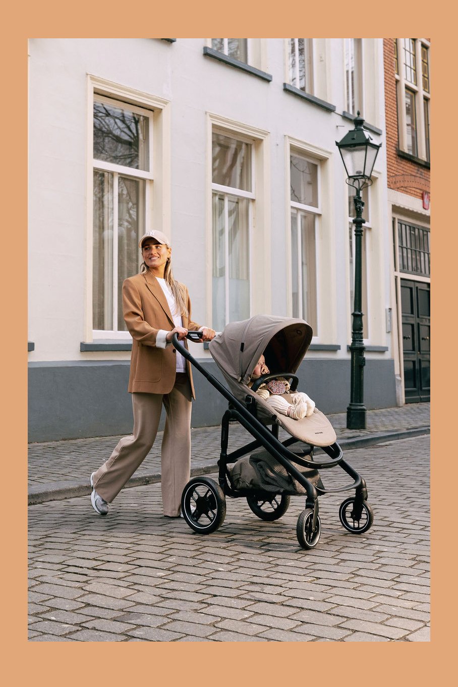MaxiCosi_KimdeHoop013 kopie.jpg