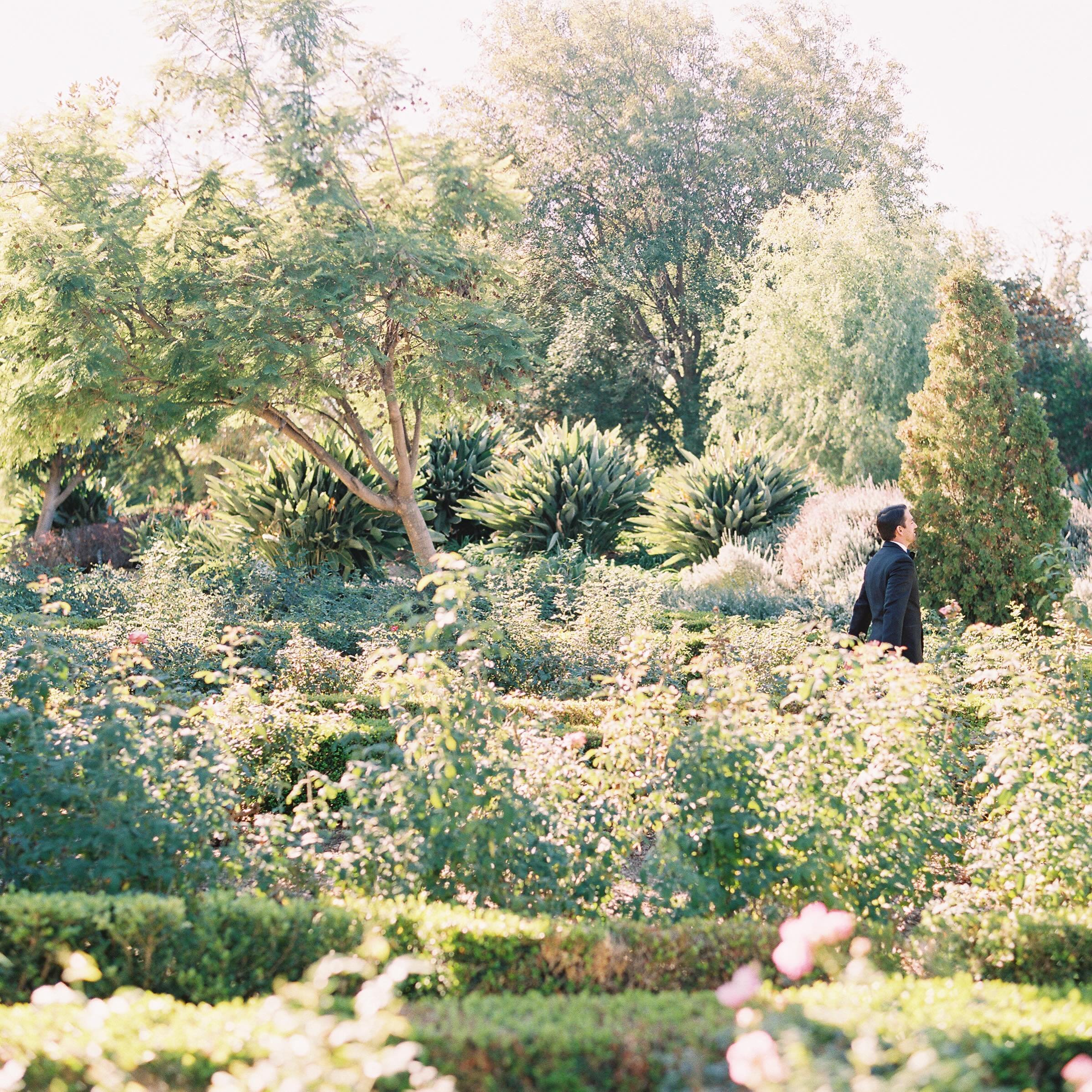 I just love a Spring Weddings ! Flowers are in bloom, birds are chirping, and Weddings are in Season! 

-

What is your favorite wedding season?

Planner: @sayidotdetails
Photography: @amygoldingphoto
Venue: @calamigosranch
.
.
.
.
#springweddings #s