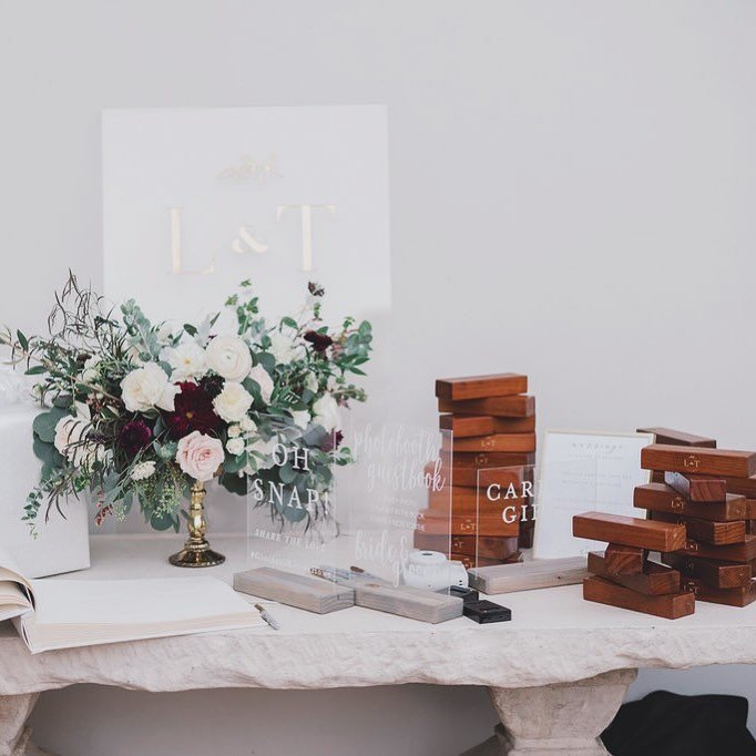I always believe It&rsquo;s the little things that make your wedding yours! Older generation wedding photos on the Welcome Table, a hairpin that belonged to your grandmother, a special perfume that was your first Christmas gift from your dating years