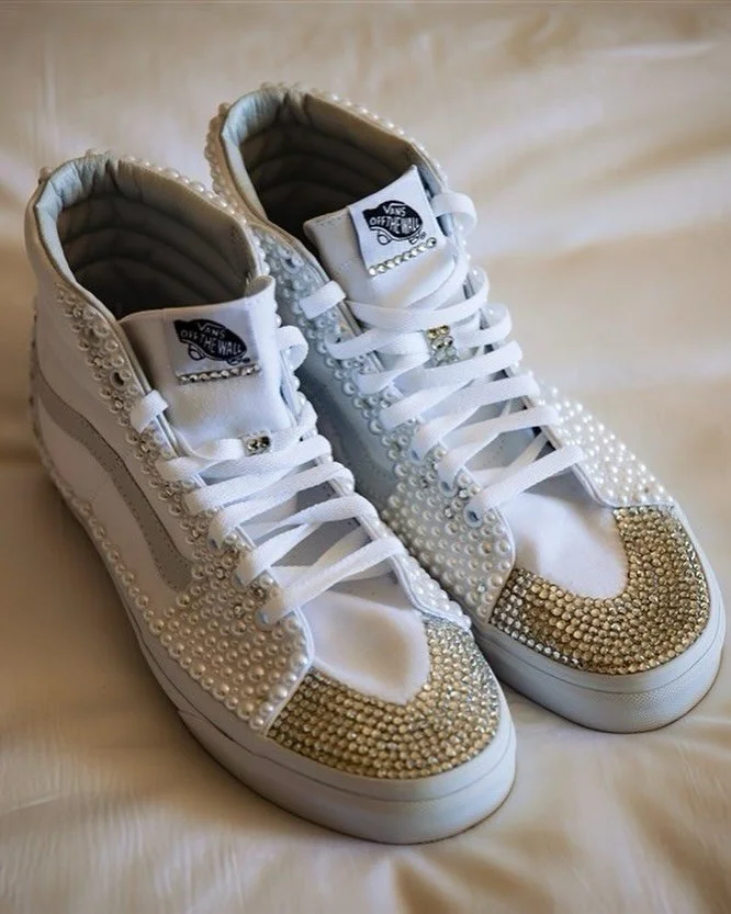 Who said brides have to wear heels?
Pearls. Crystals. Vans.
This is exactly why I say I&rsquo;m a Luxury Planner &amp; Raver.
Because elegance doesn&rsquo;t cancel personality. And comfort doesn&rsquo;t cancel couture.
House music taught me something