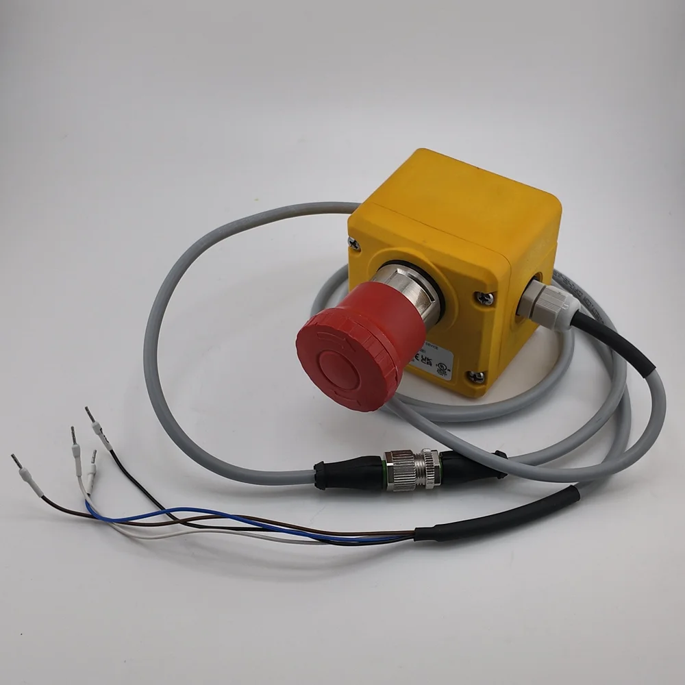 E-Stop Button Wired for UR – Plug-and-Play Emergency Stop for