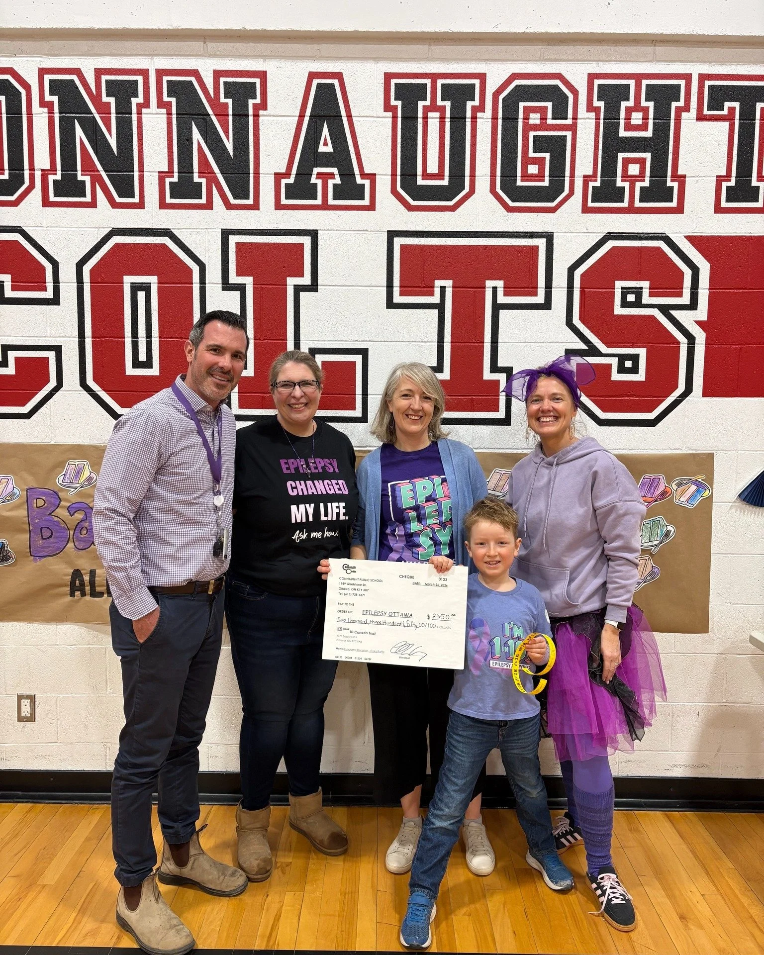 Let's go Colts!! 🫟🎉

Last week the incredible staff and students at Connaught Public School hosted a wildly sweet Cake Raffle, raising $2,350 for us! This money will be used to continue providing education and programming to those who need it most 
