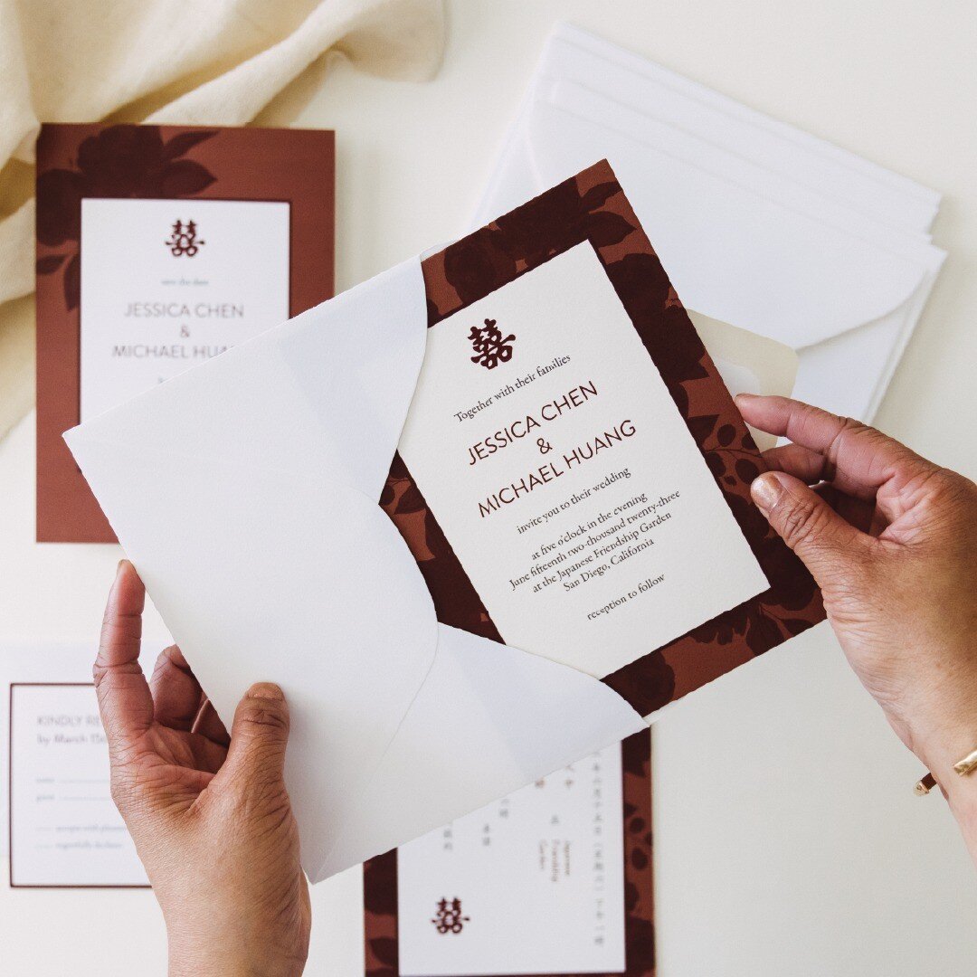 Did you know we offer bundled packages for Save-the-Dates, Invitations and RSVP cards so you can apply the savings to other parts of your wedding? Or if you prefer to order a la carte, we can help you too! 

Click the link in bio to get started. 

#w