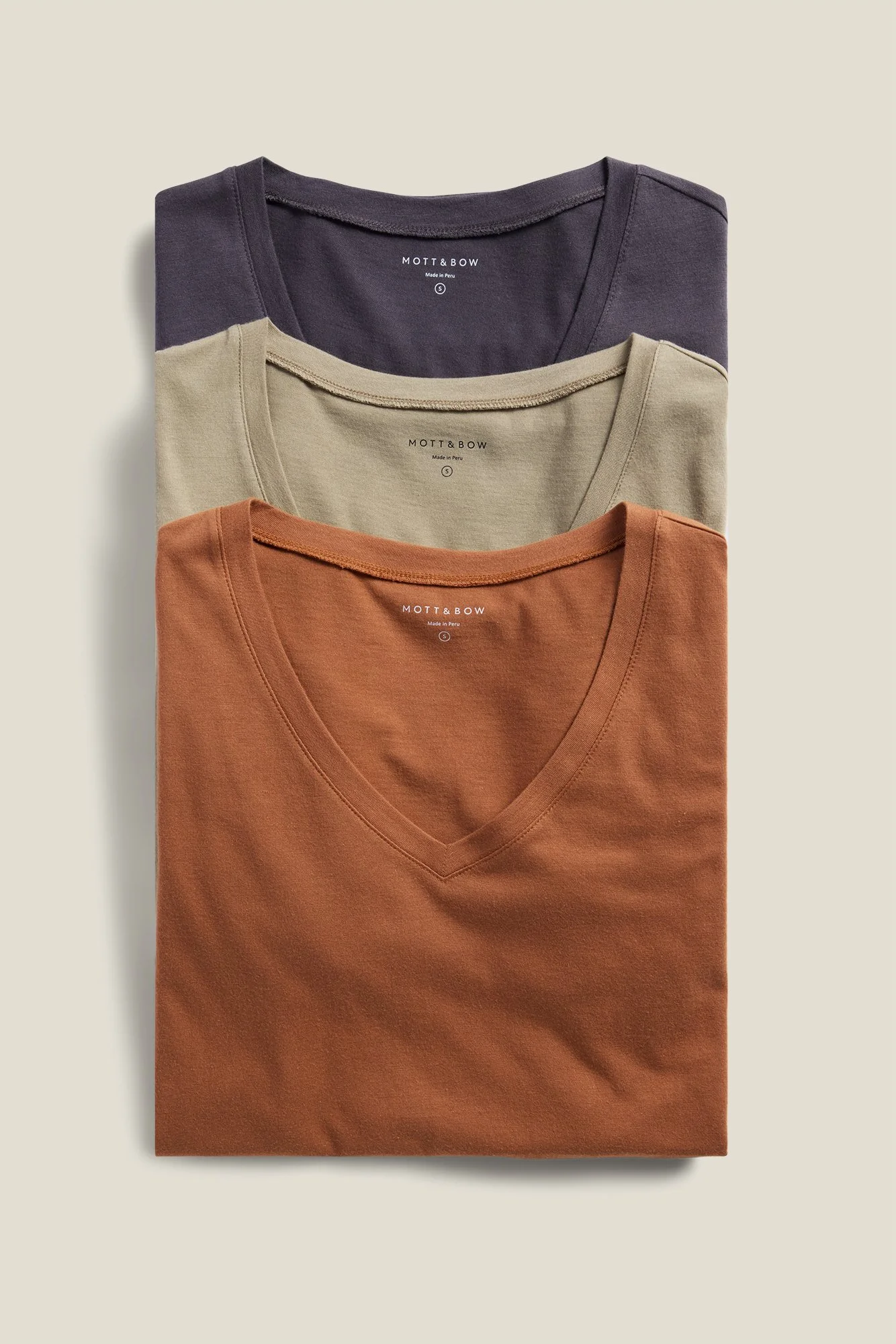 FLat lay photography for Mott and Bow by Hyperblack