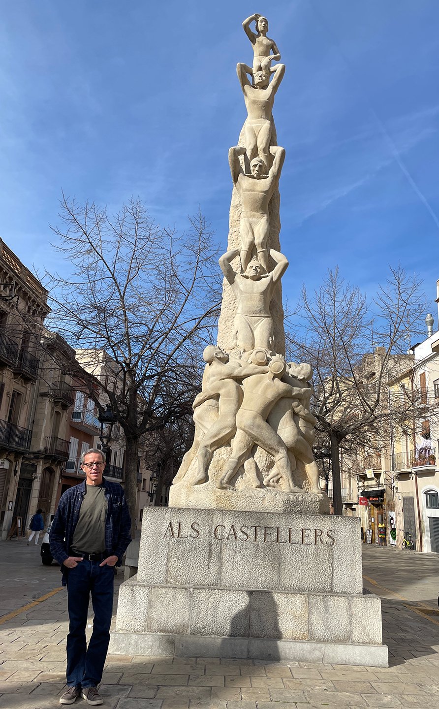 Monument to Castellers