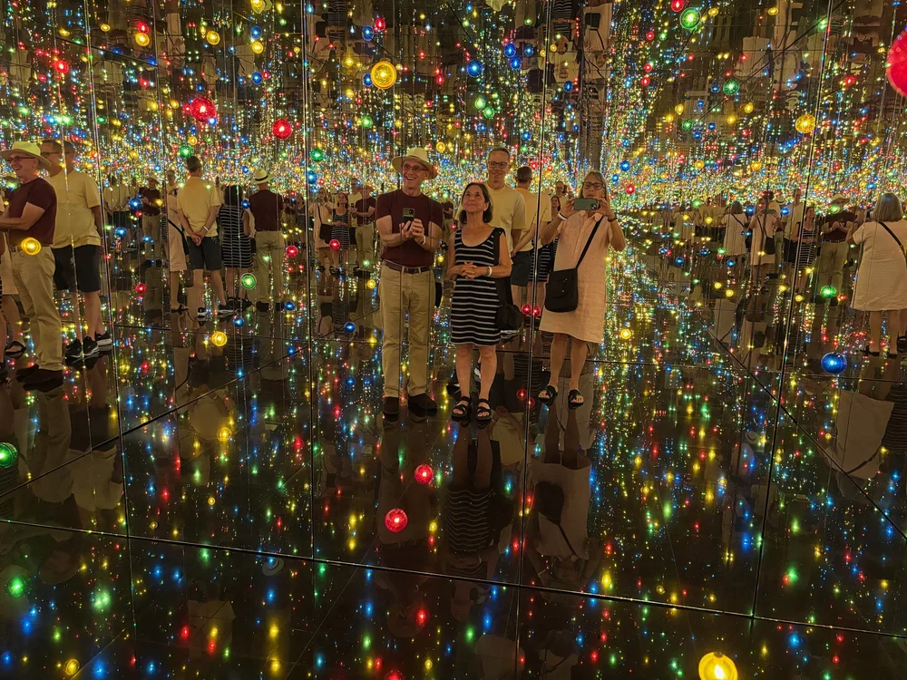 Inside the mirrored box by artist Yayoi Kusama. It was also here in 2024. Since then we learned about this artist, and saw work of hers in Melbourne!
