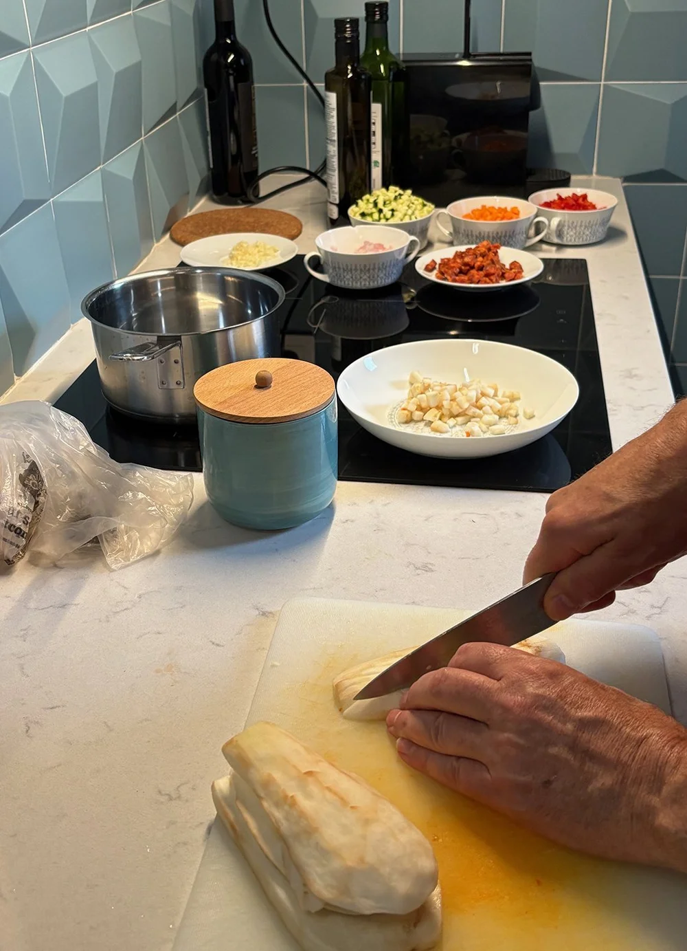 Cookin' up a garbanzo bean stew!