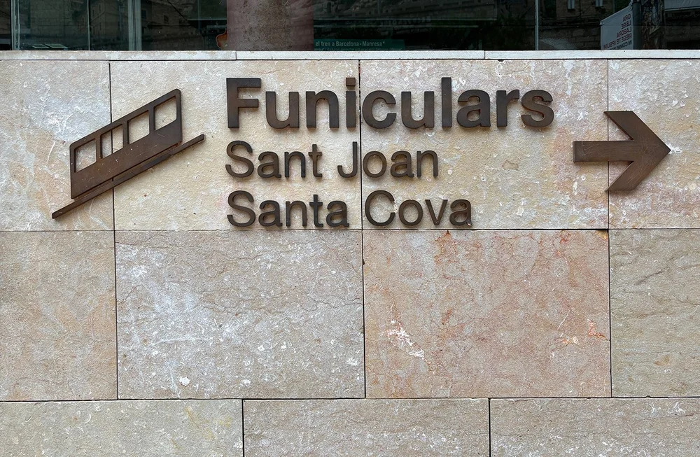 Two funiculars get visitors up the mountain.