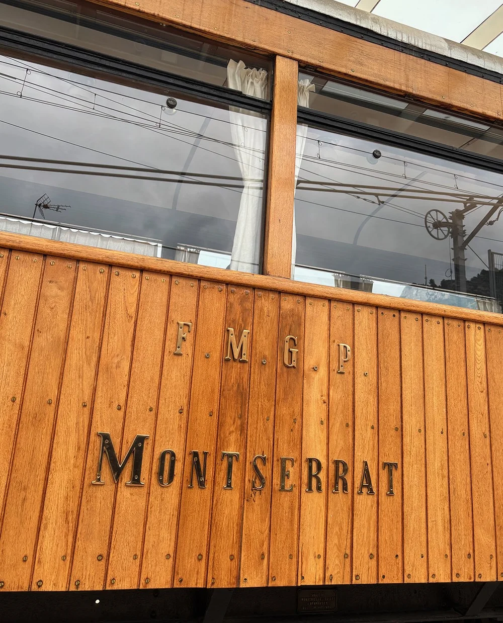 Side of the old passenger carriage.