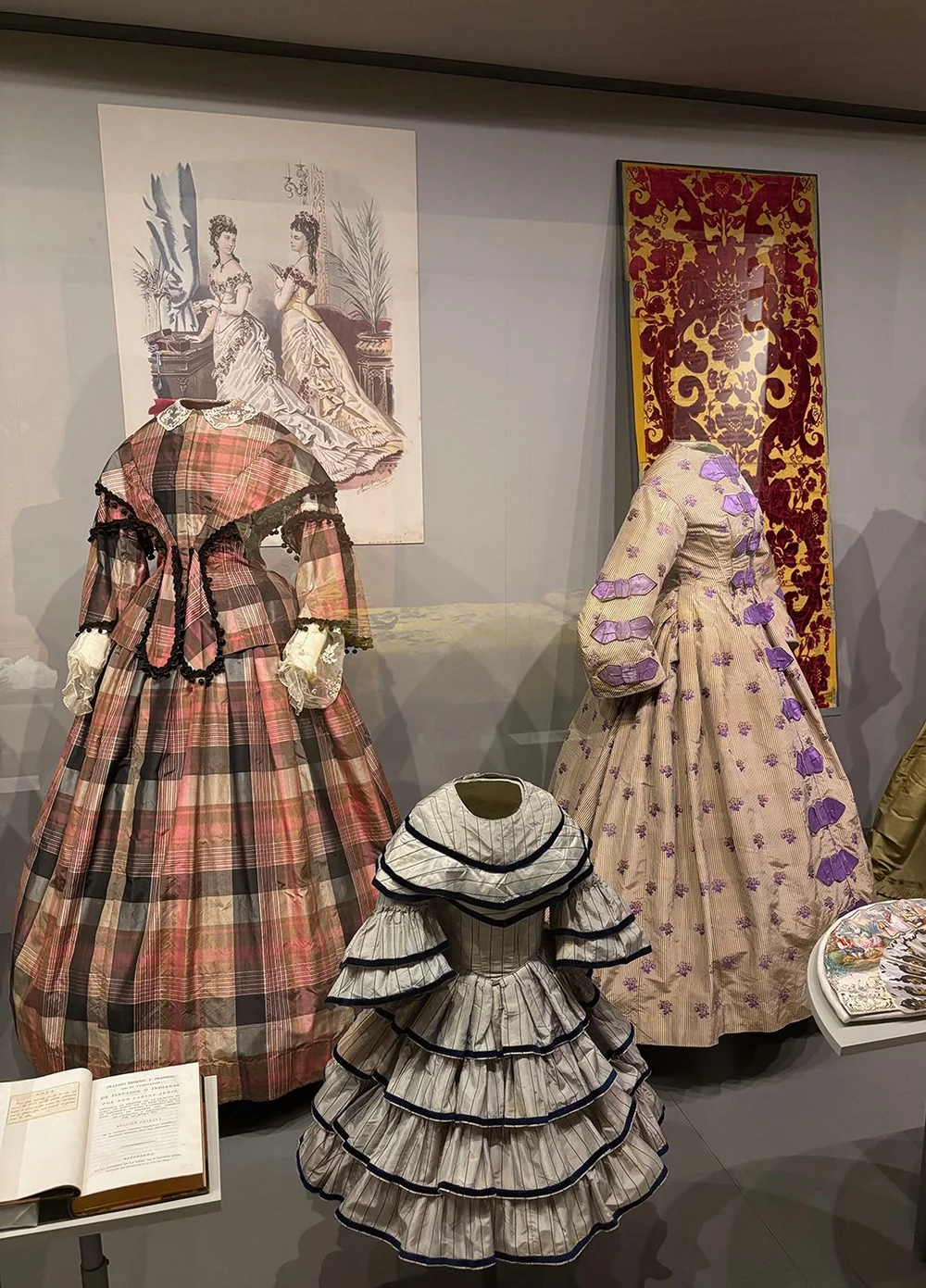 Looks like the Jane Austen period!