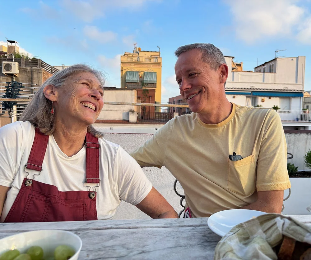 Great photo taken by Robert. He and Nina came by for a great evening on the terrace.