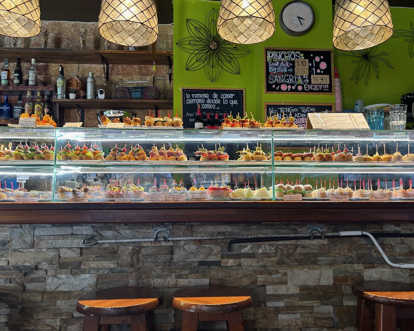 We walked down into Poble Sec, and a refreshment!