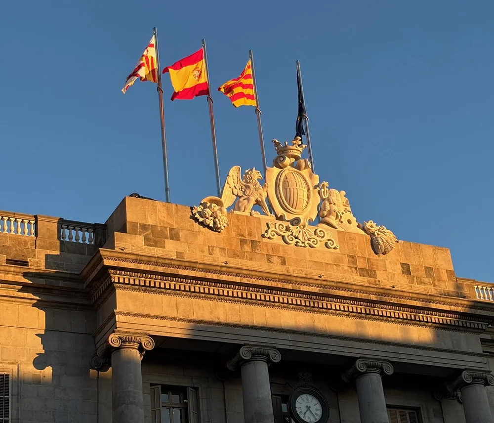 Late afternoon sun, before festivities