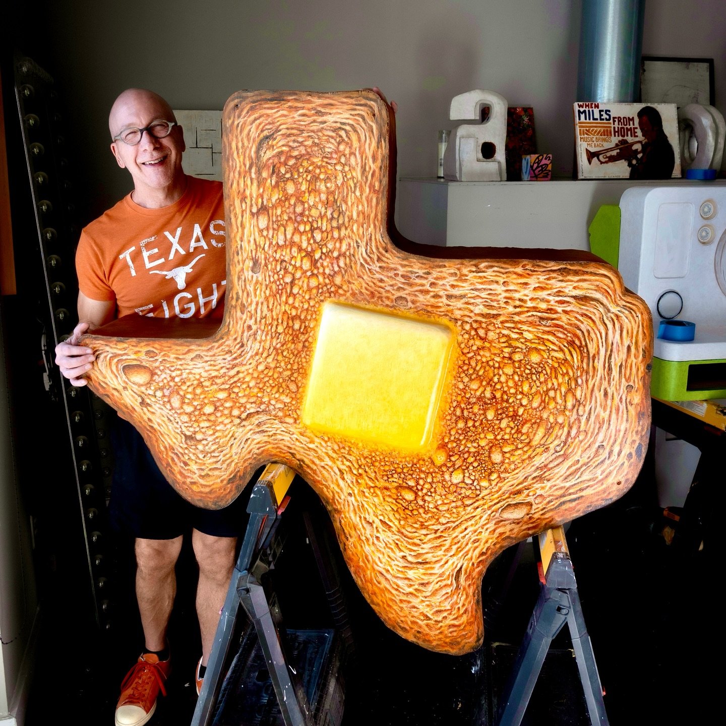 Texas Toast #6
Recent commission from @scoutdesignstudio 
48 x 48 x 11  acrylic paint on plywood base

Hard to explain how grateful I am for the partnership with Scout. Hugest thank you. Also evergreen thx to @drawbertson for the hook up. 

https://s