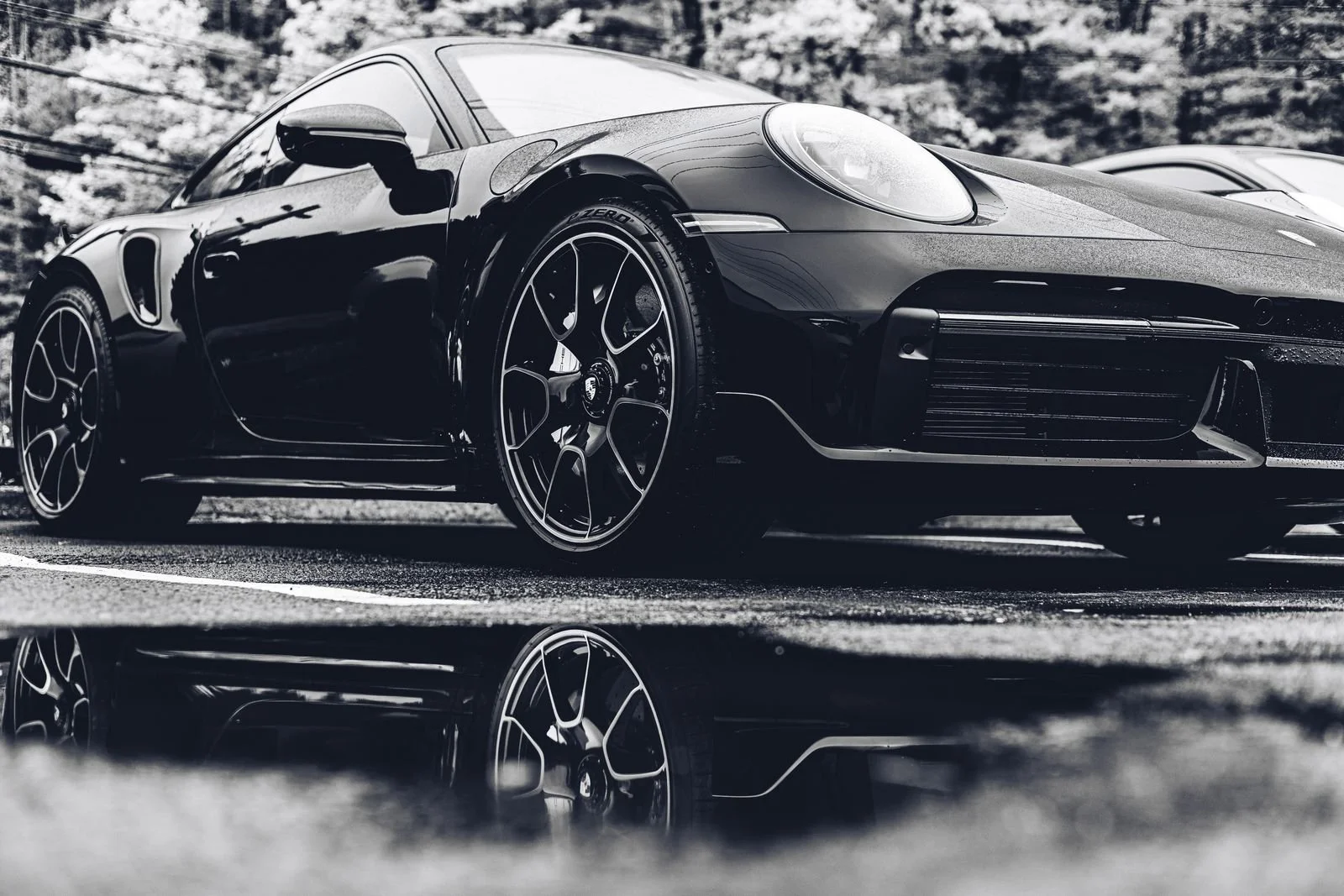 PORSCHE_BLACKANDWHITE.jpeg