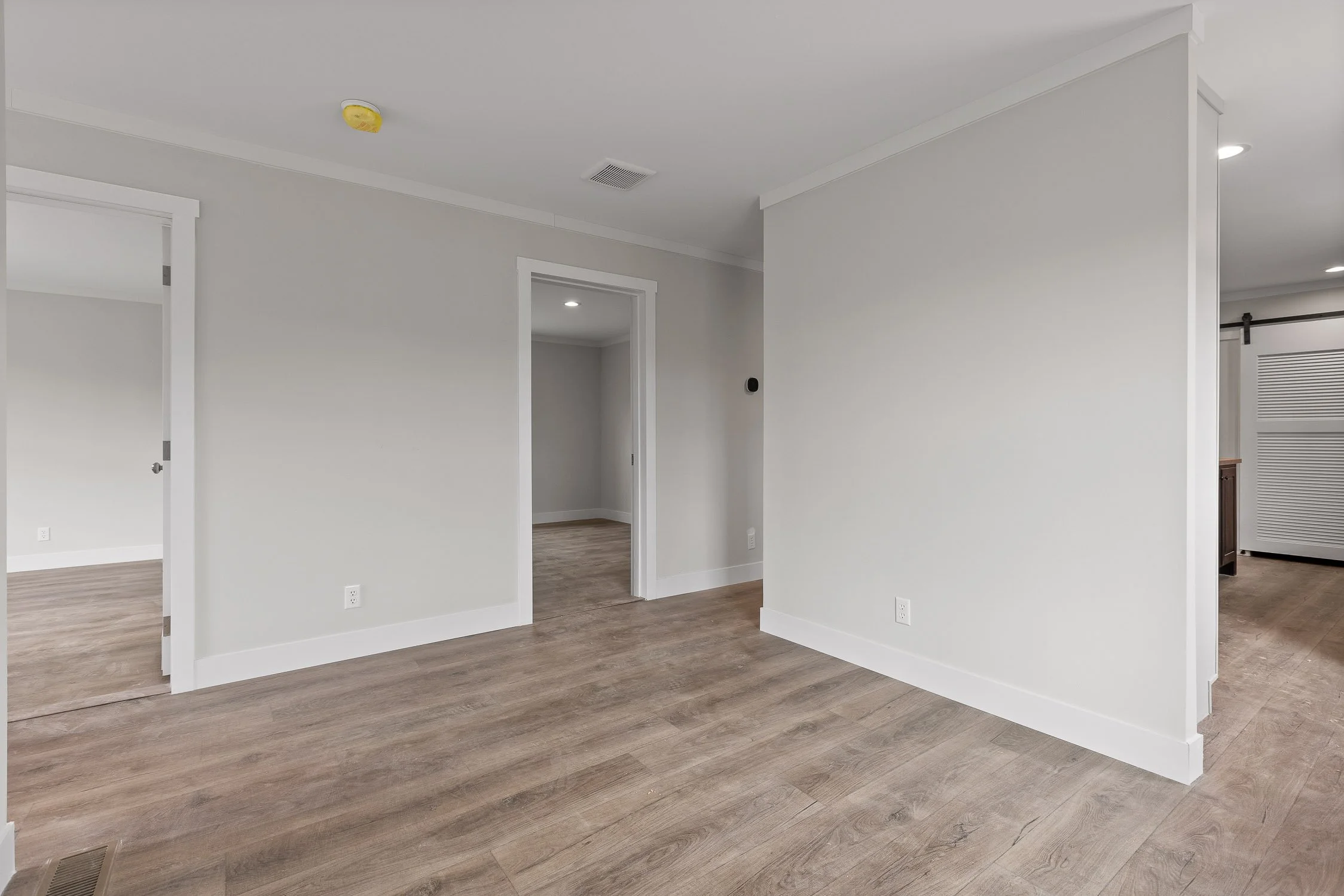 Lot 8-21.jpg