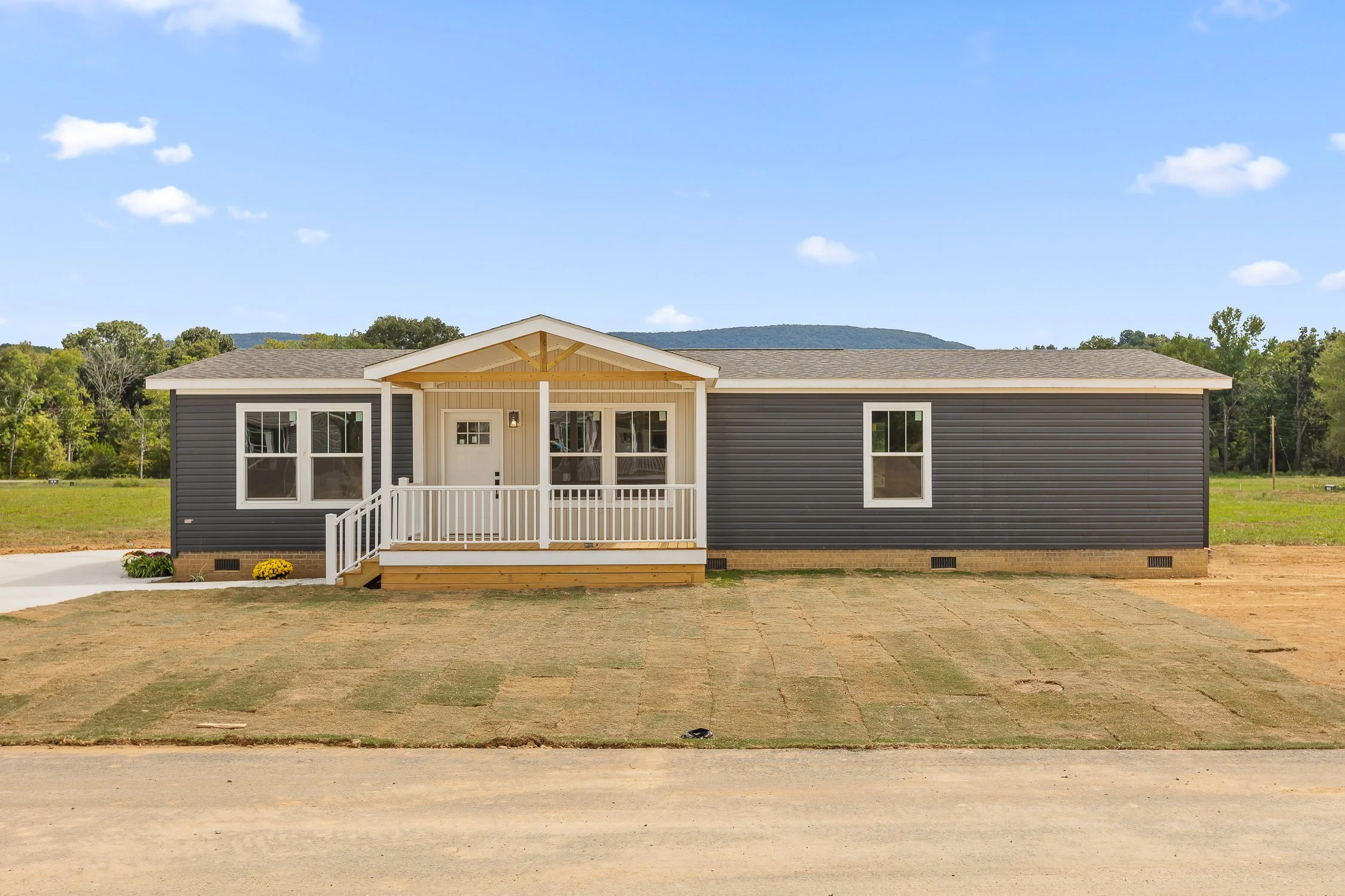 Lot 8-1.jpg