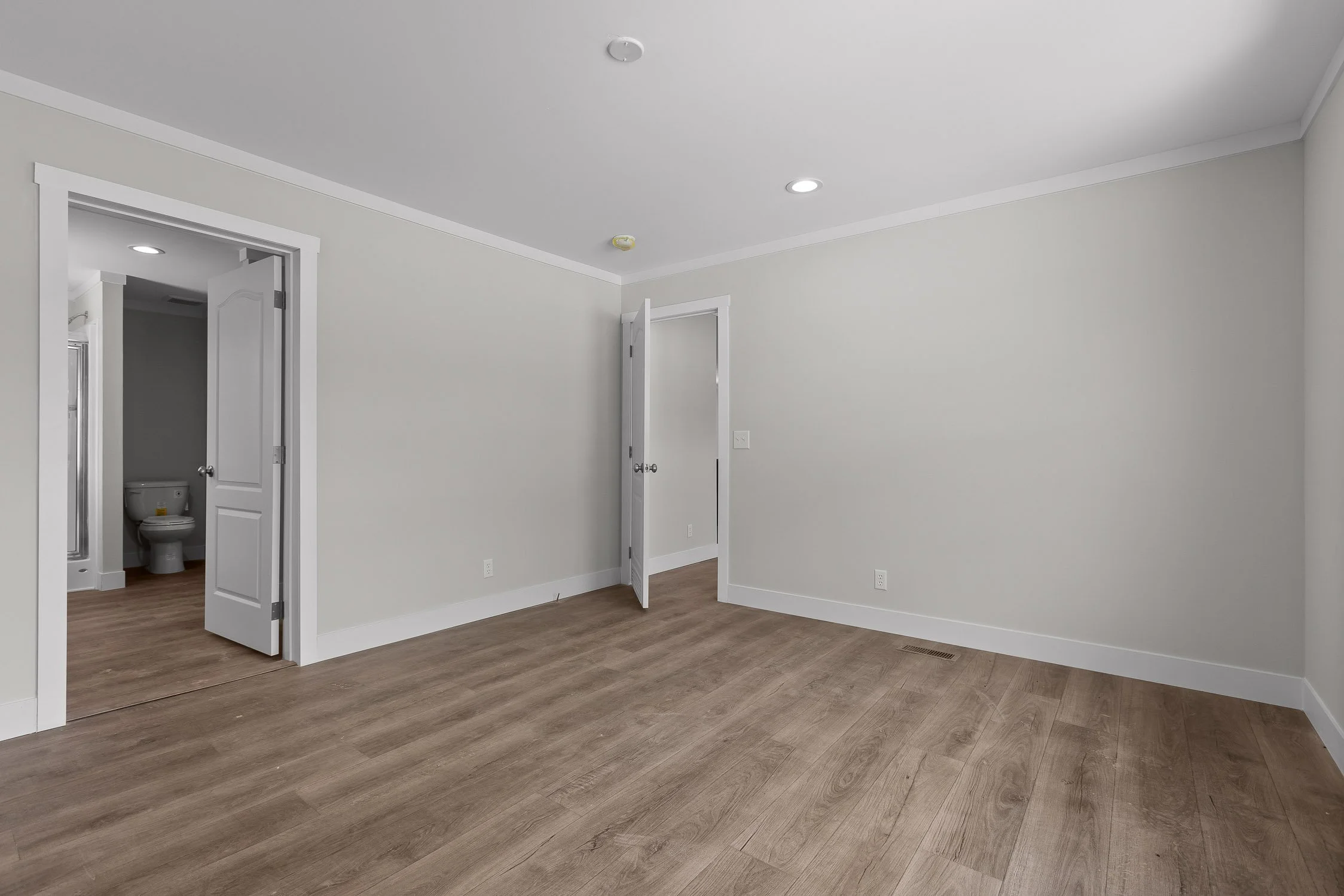 Lot 8-12.jpg