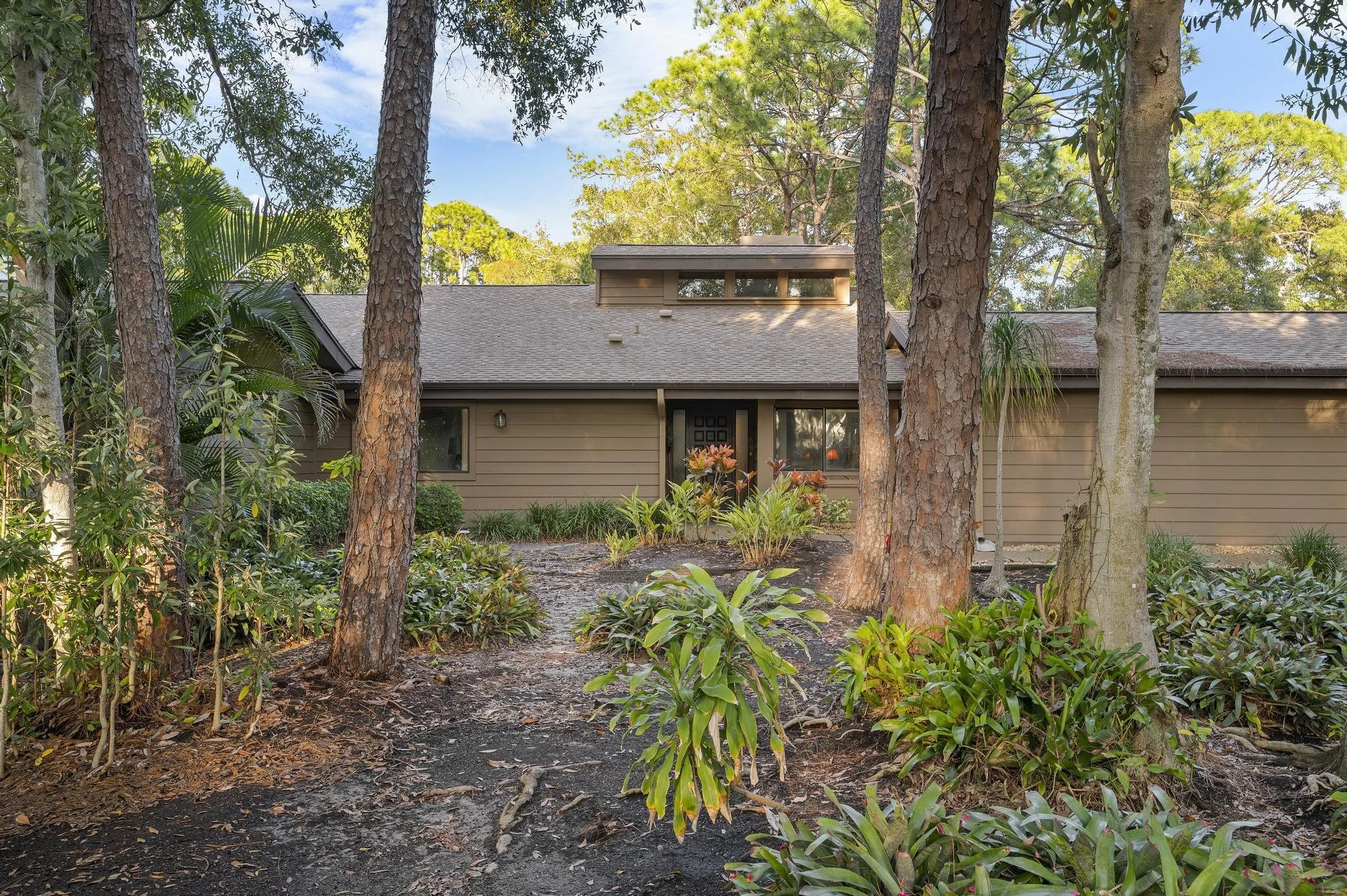 4699 CHANDLERS FORDE Unit #23, SARASOTA, Florida 34235