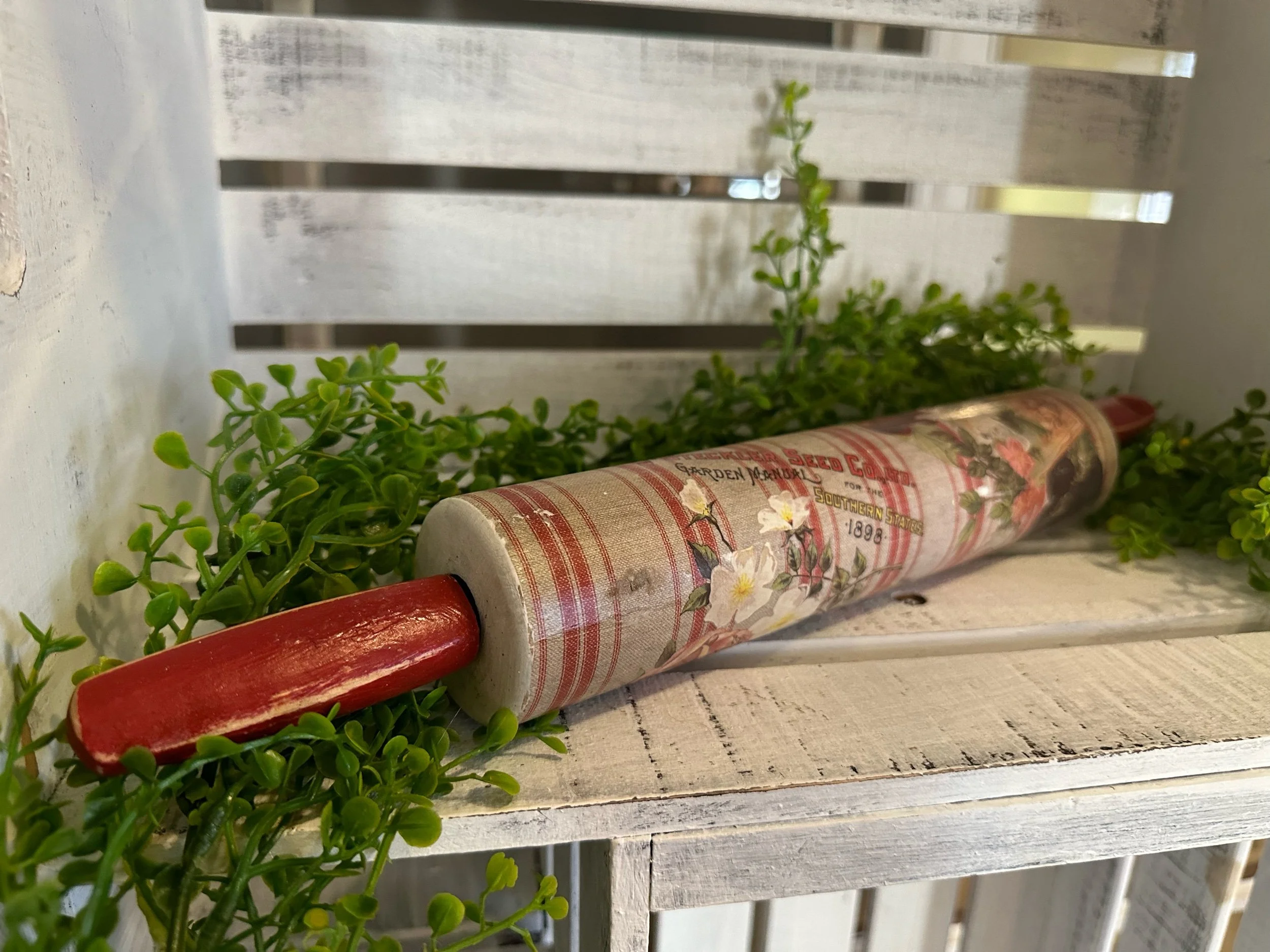Decoupaged rolling pin — Susie On The Farm
