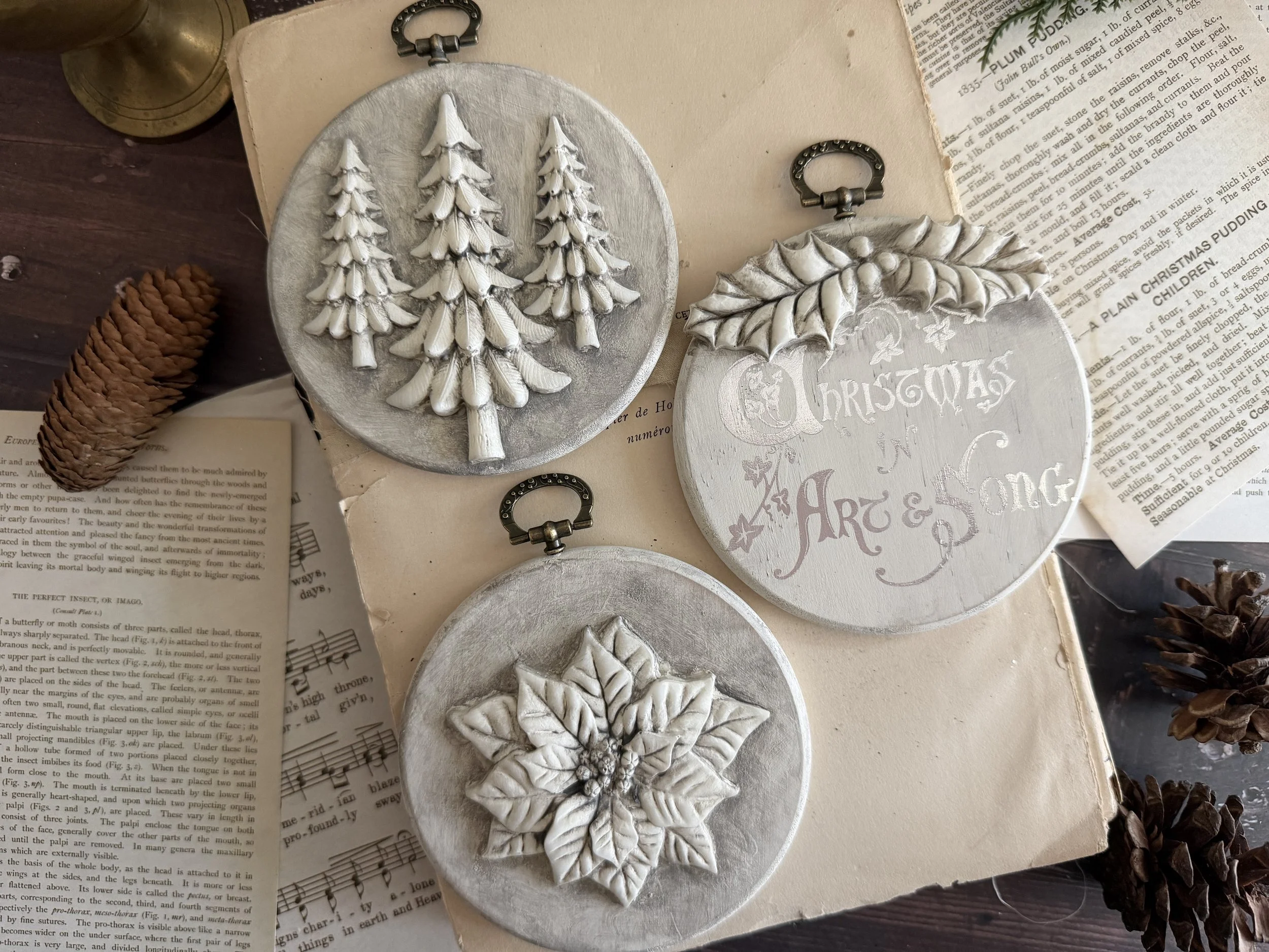 Boughs of holly2.jpg