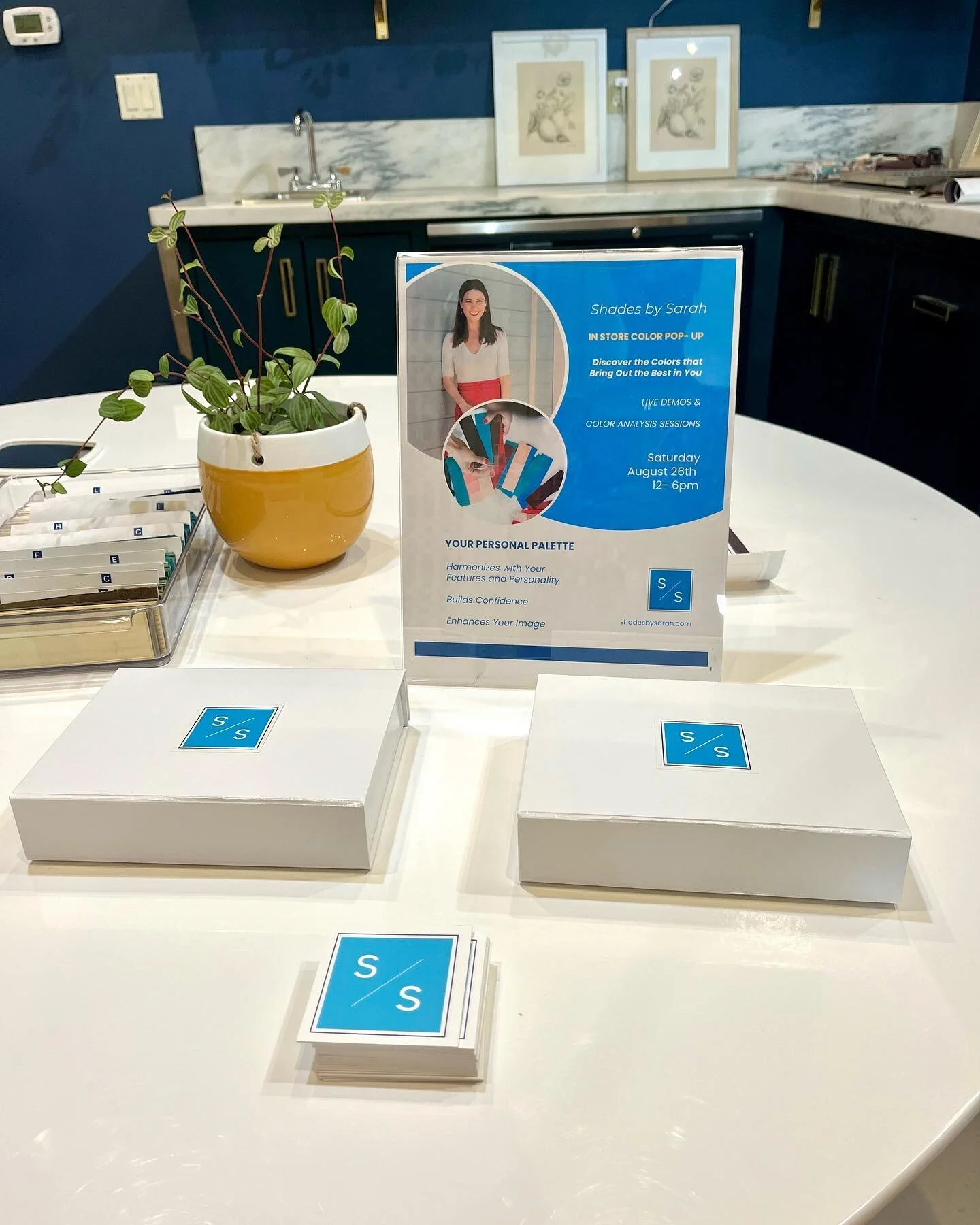 Thank you @shoptamarind for a wonderful day of color sessions and personal stying with color at the forefront. If you&rsquo;re ever in #healdsburg, check out this incredible shop full of the best brands for dresses and more! 💙🤍💙
