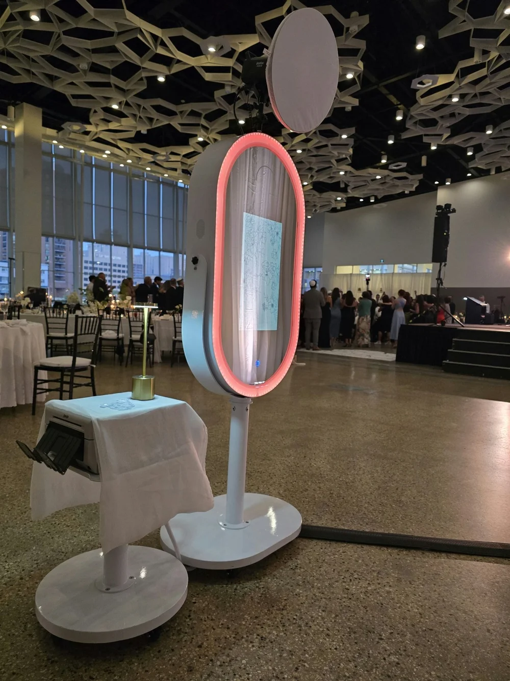 The Luxe mirror photo booth at a wedding at the RBC Convention Centre in Winnipeg