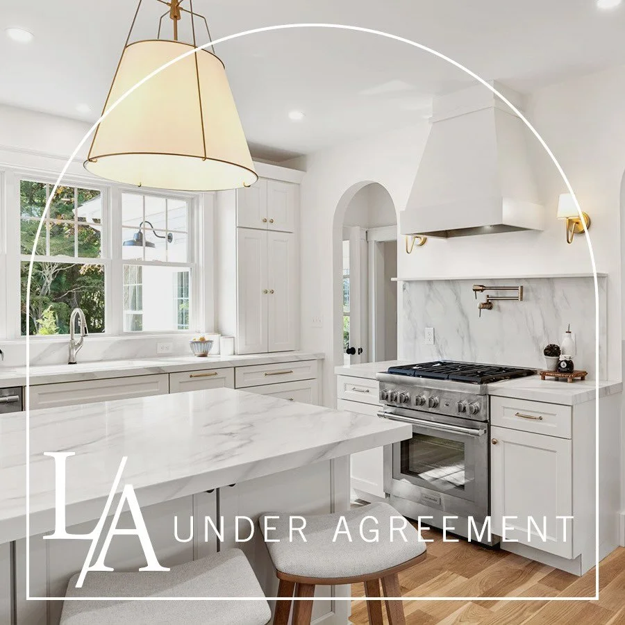 Under agreement 🤝

📍47 Maple Street, Wenham, MA
🔑 Listed by Jenna Lovely/The Lovely Advisory
🛠️ Designed and built by @buildnorthshore 

#realestate
#homesforsale
#propertyforsale
#luxuryhomes
#dreamhome
#househunting
#justlisted
#openhouse
#fors