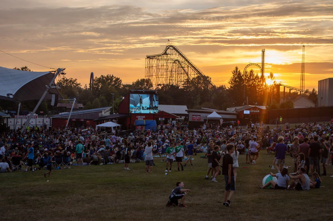 Why Group Tickets Work Well for Summer Christian Concerts