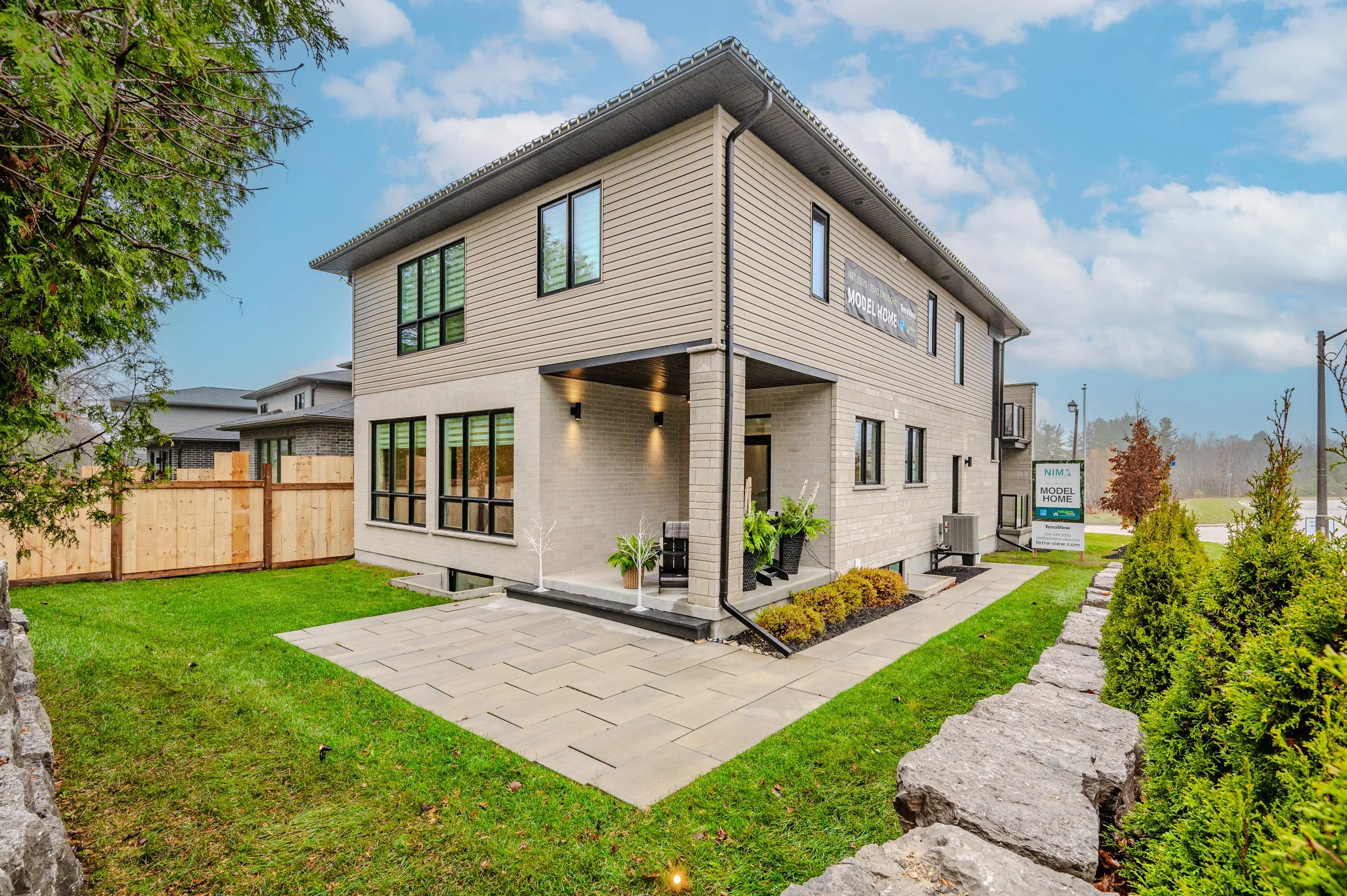 2 Nicholas Way_Guelph-58.jpg